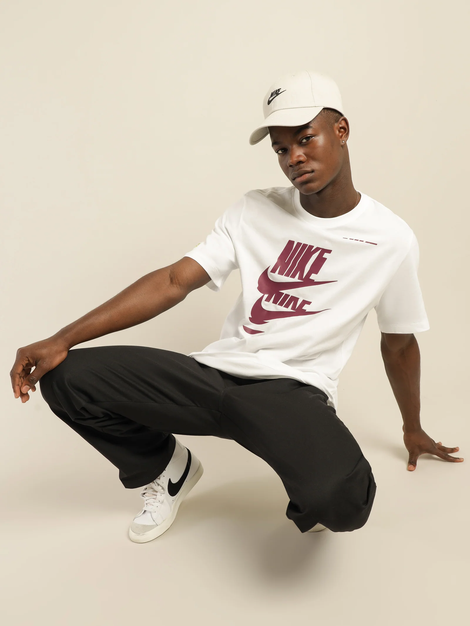 Sportswear Essentials + T-Shirt - Image 2