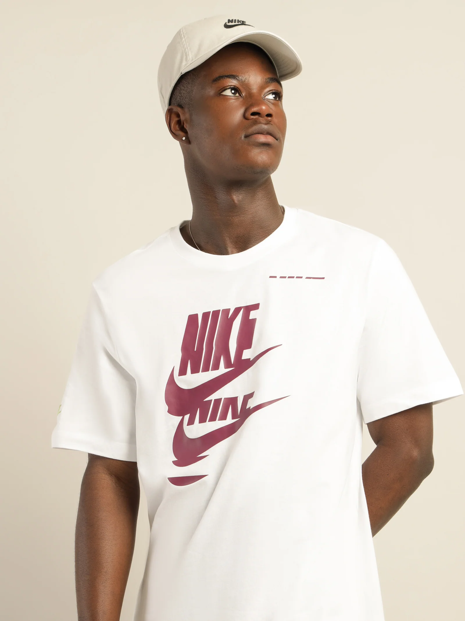 Sportswear Essentials + T-Shirt - Image 3