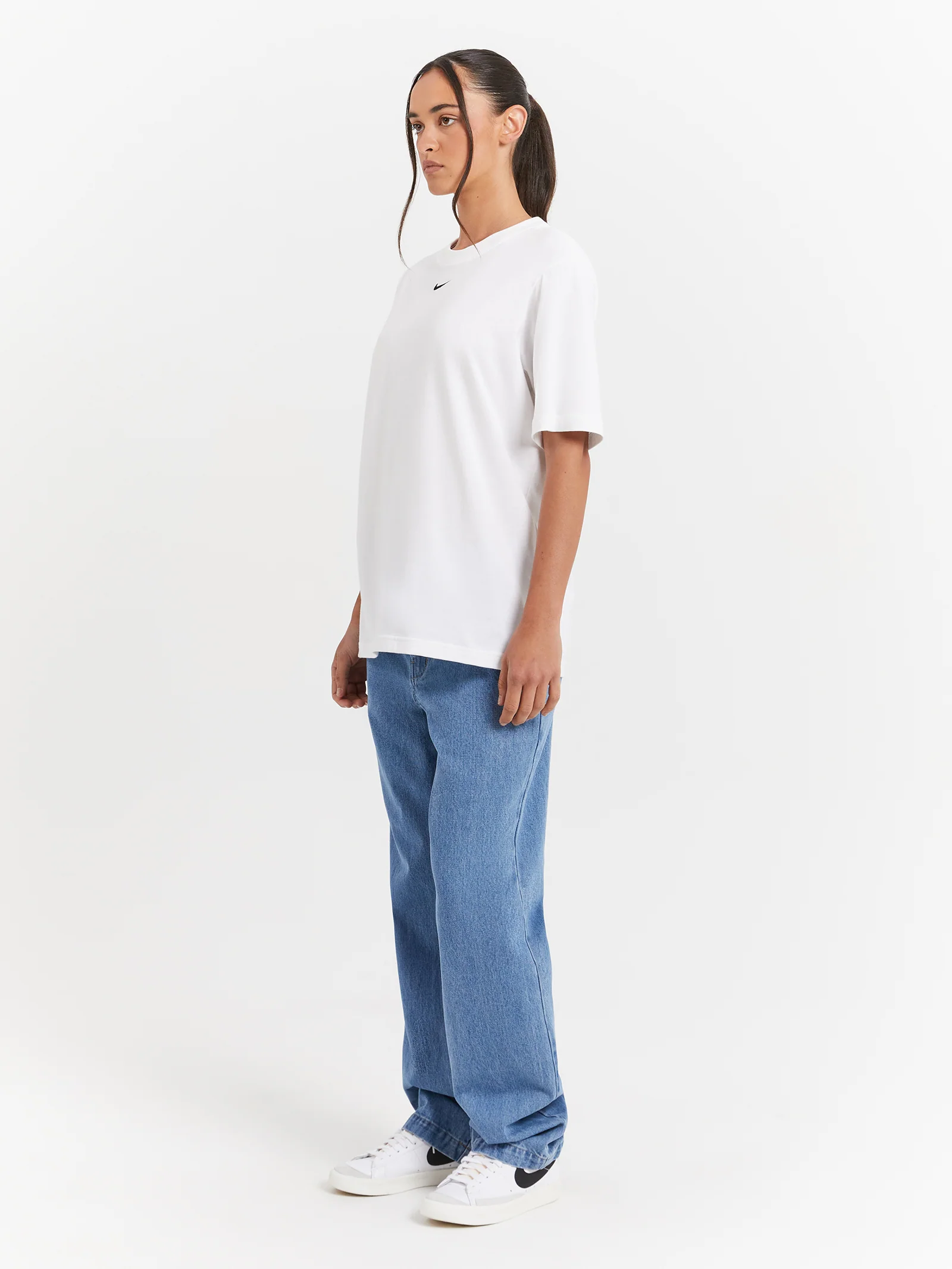 Sportswear Essentials T-Shirt - Image 4