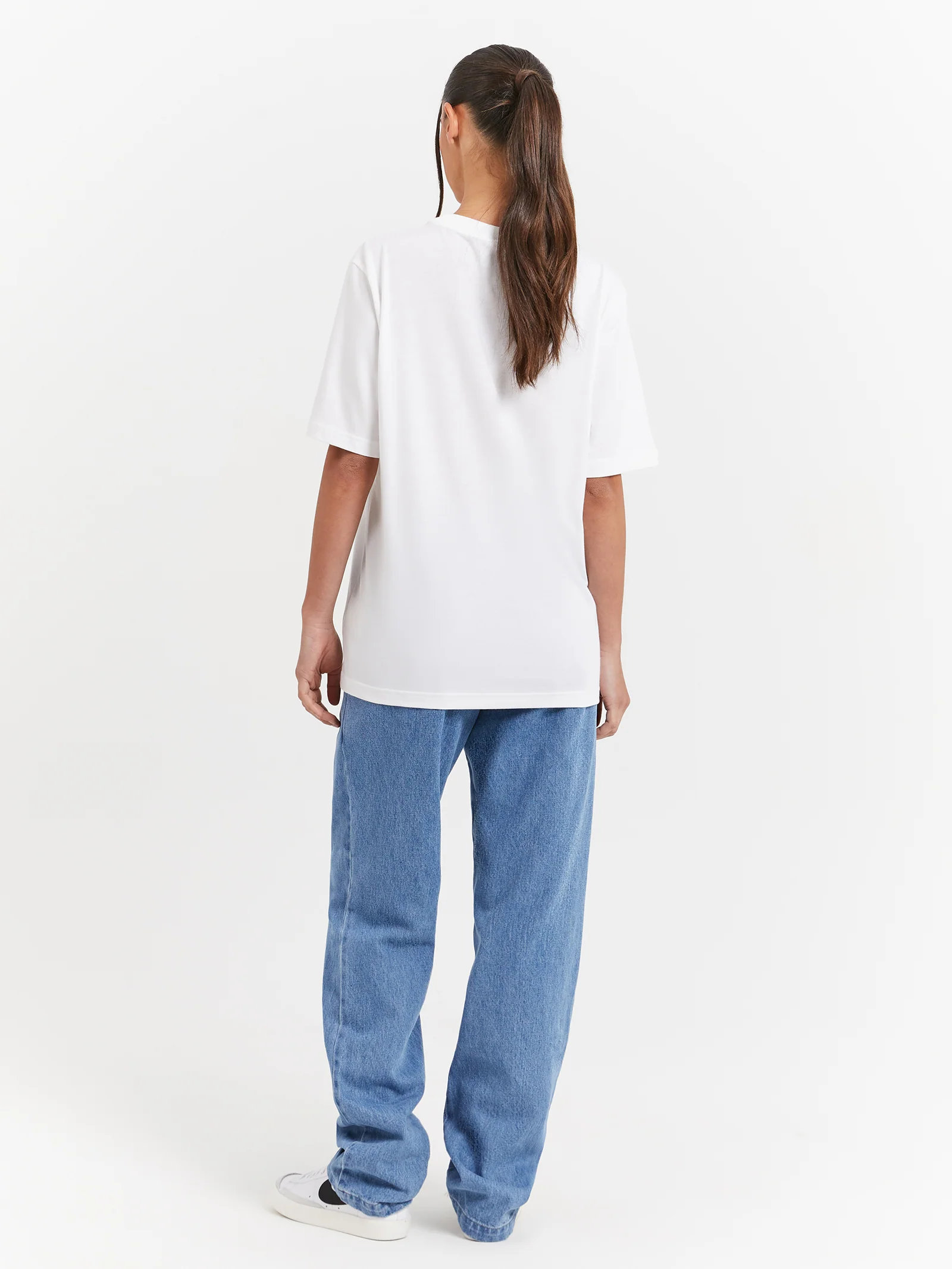 Sportswear Essentials T-Shirt - Image 5