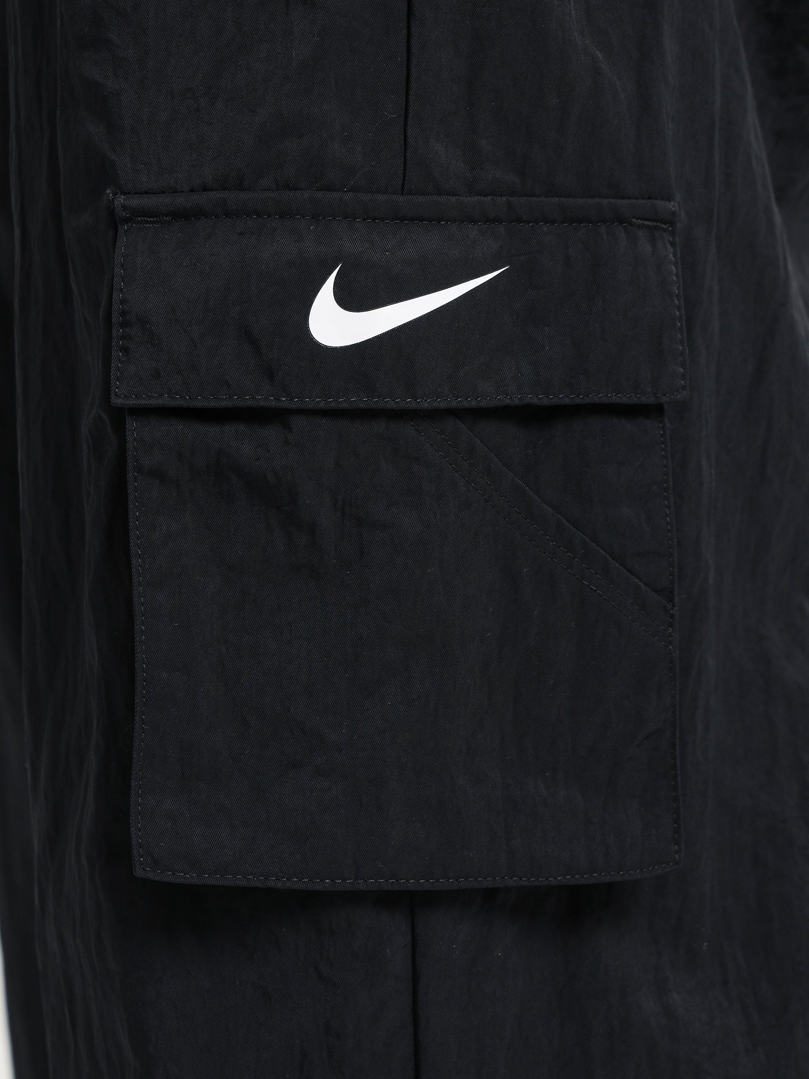 Sportswear Essentials Woven Cargo Pants - Image 4