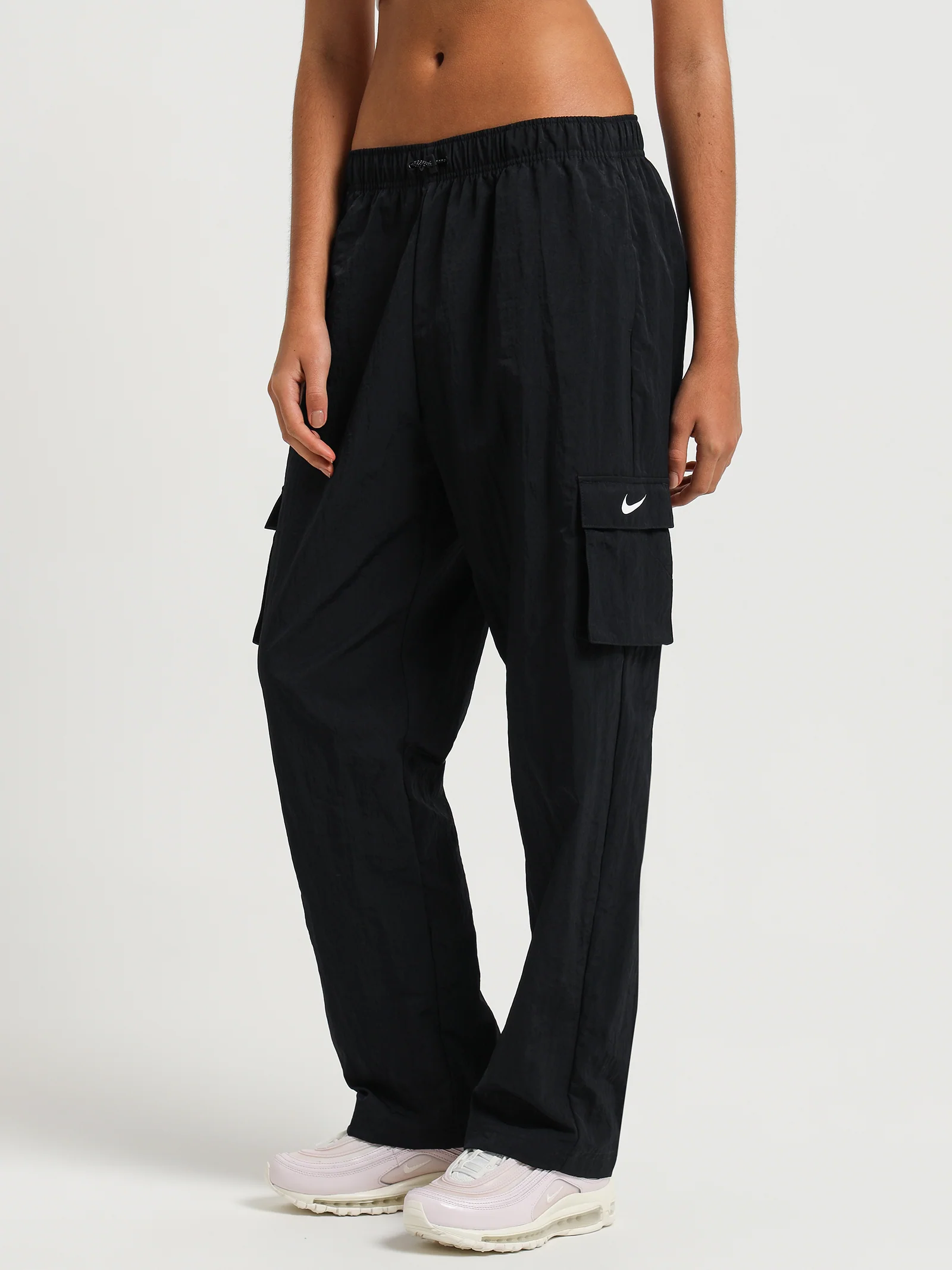 Sportswear Essentials Woven Cargo Pants - Image 6