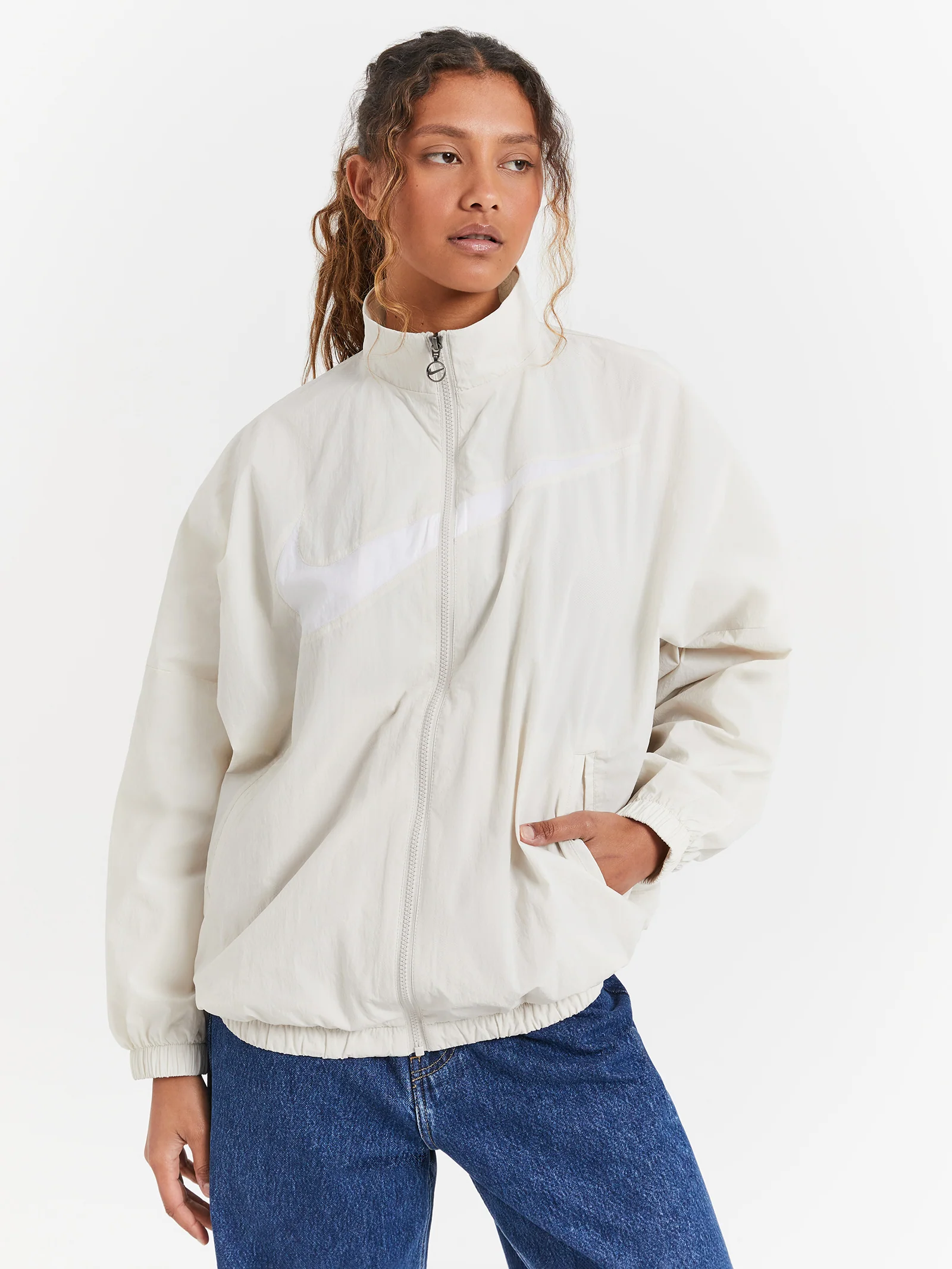 Sportswear Essentials Woven Jacket - Image 4