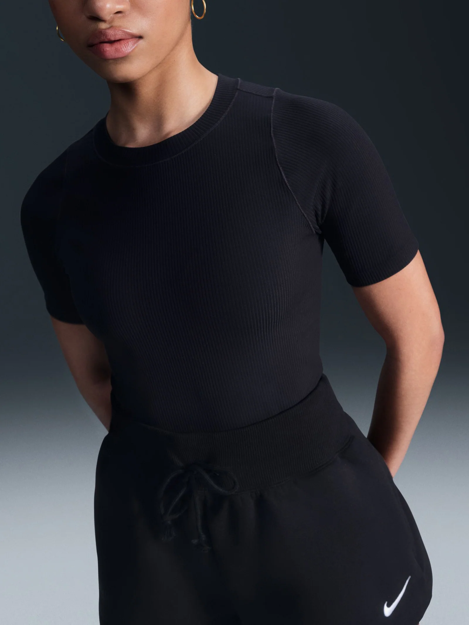 Sportswear Phoenix Fleece High Waisted Shorts - Image 5