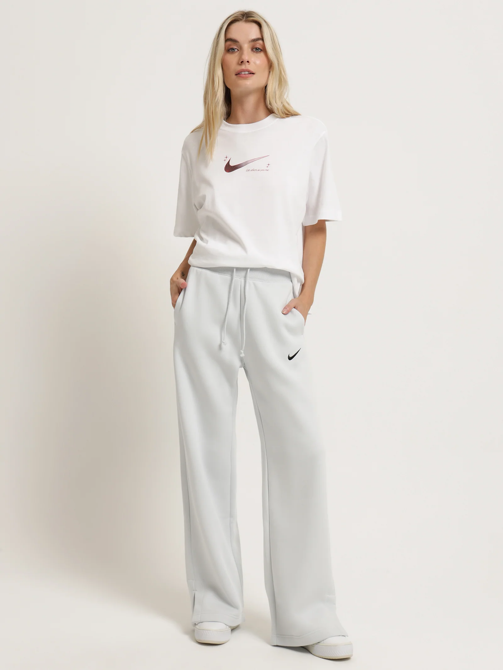 Sportswear Phoenix Fleece HR Wide Trackpants - Image 2
