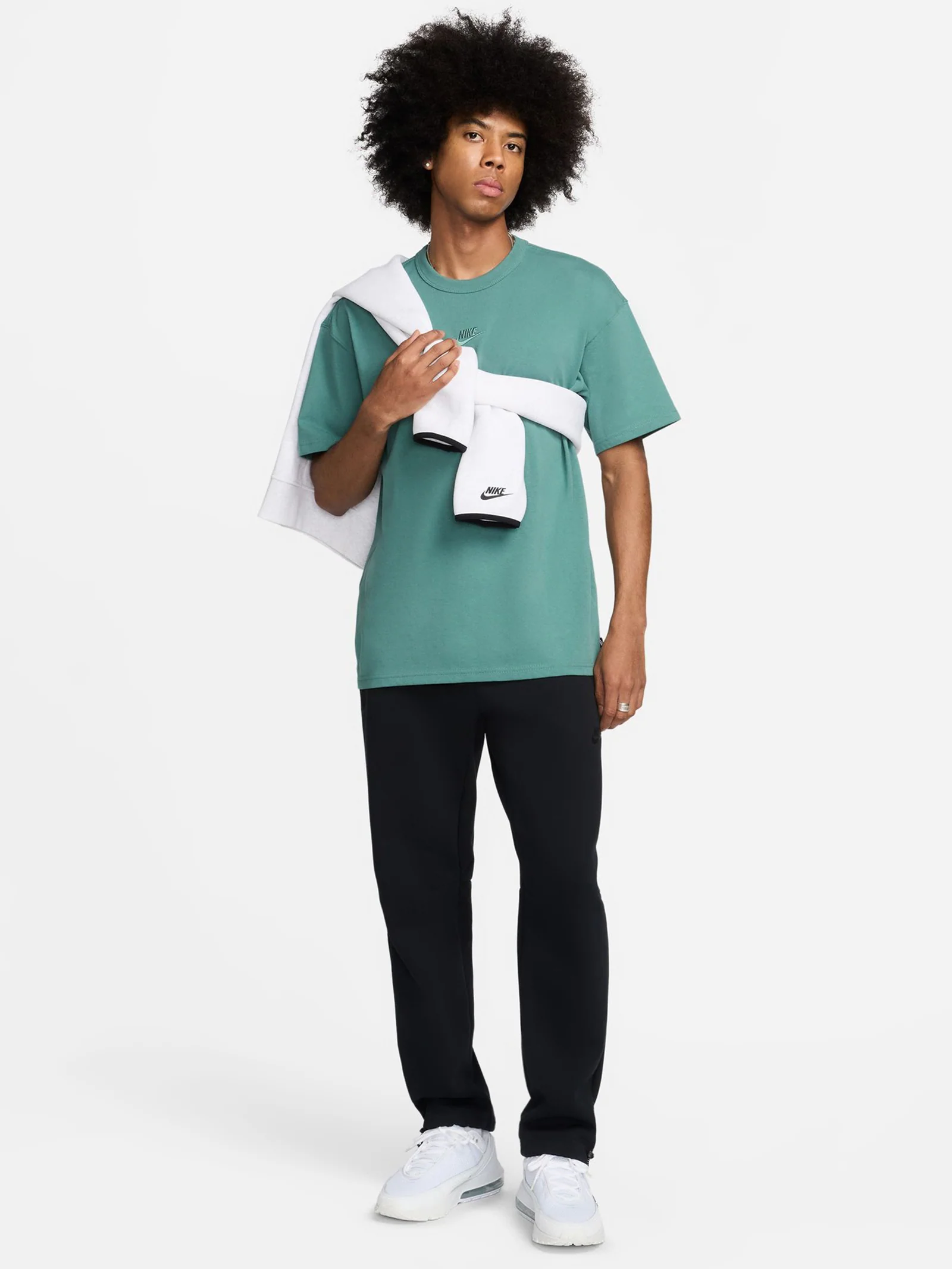 Sportswear Premium Essentials T-Shirt - Image 2