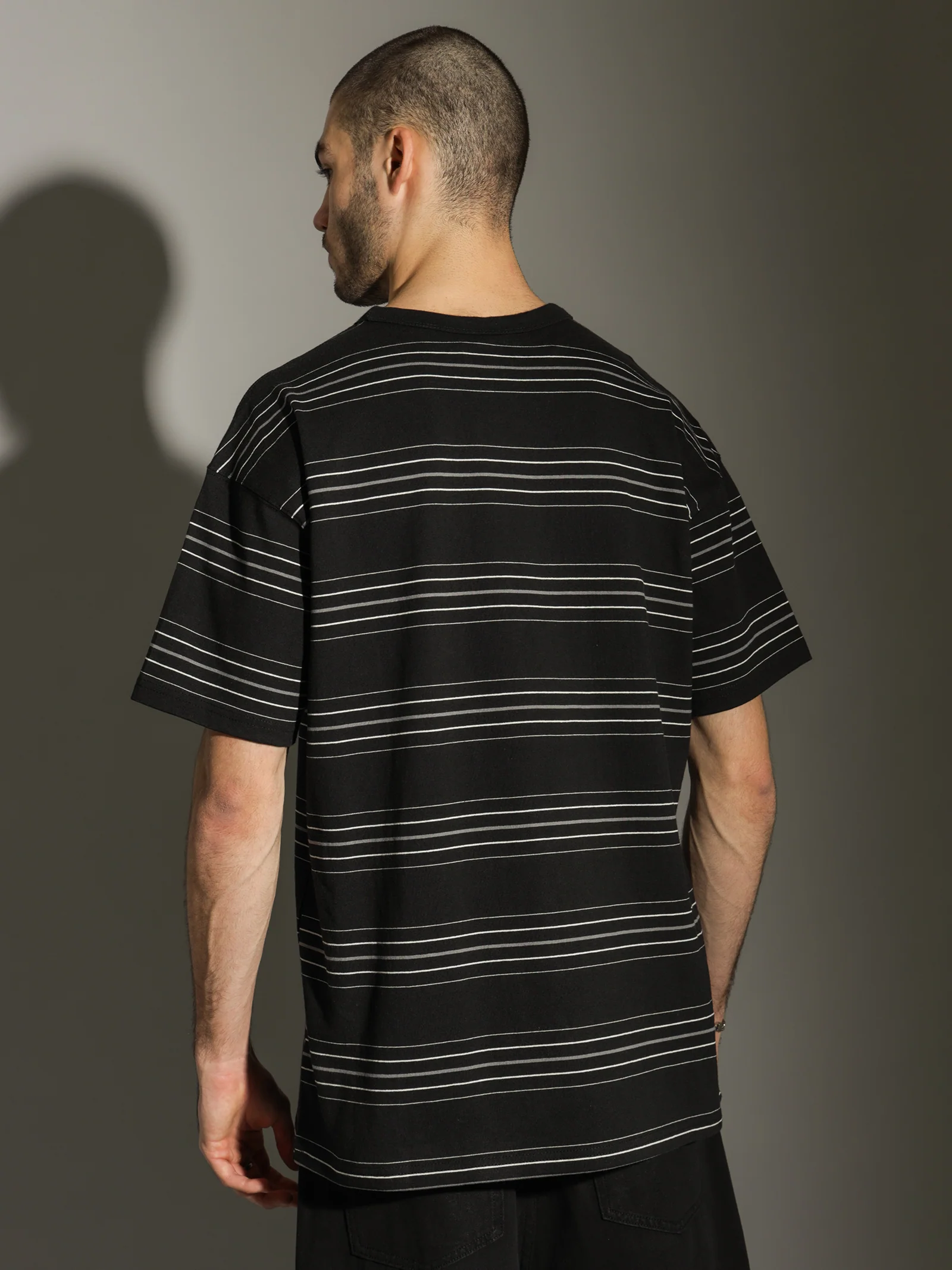 Sportswear Premium Essentials Sustainable Stripe T-Shirt - Image 7