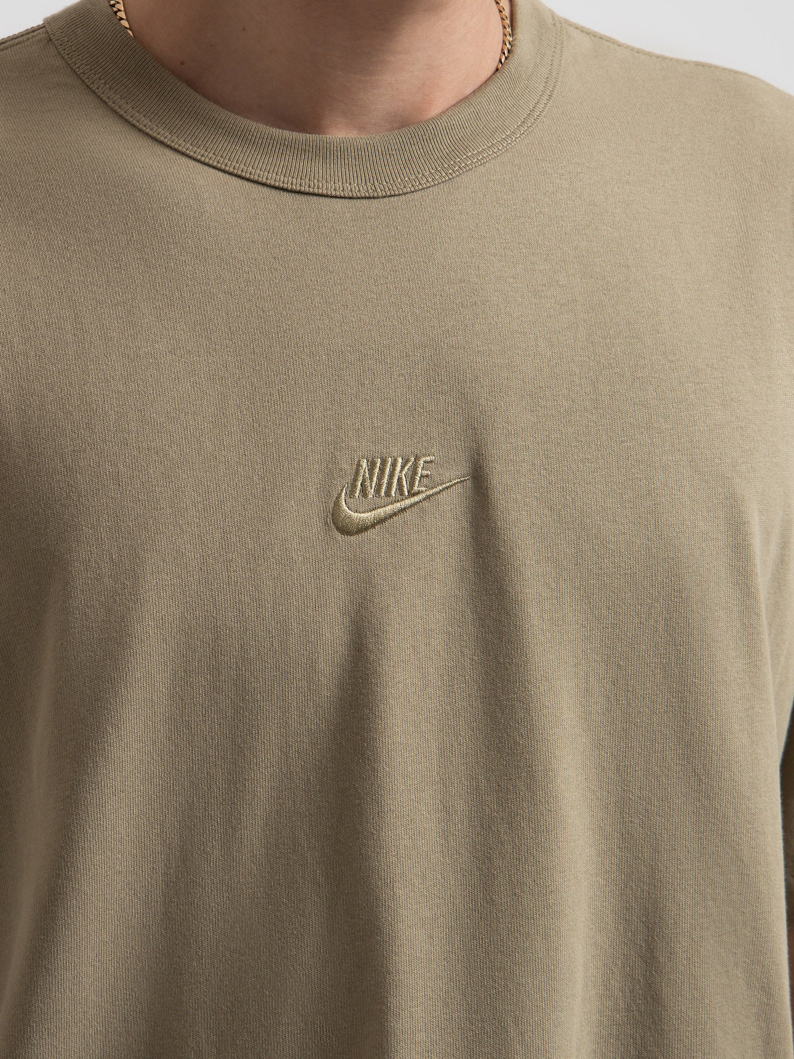 Sportswear Premium Essentials Sustainable T-Shirt - Image 3