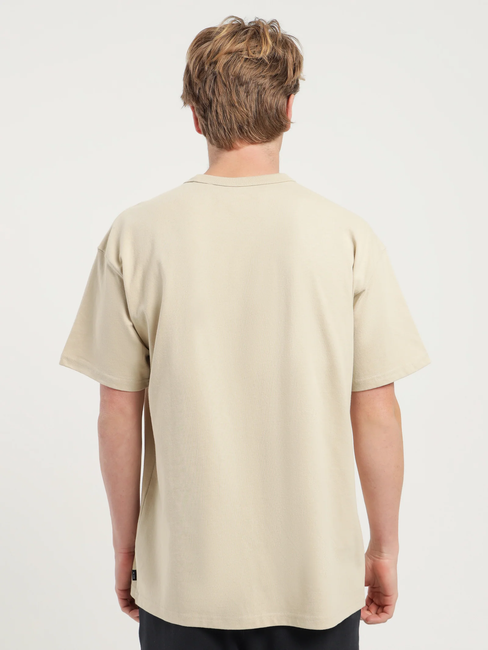 Sportswear Premium Essentials Sustainable T-Shirt - Image 7