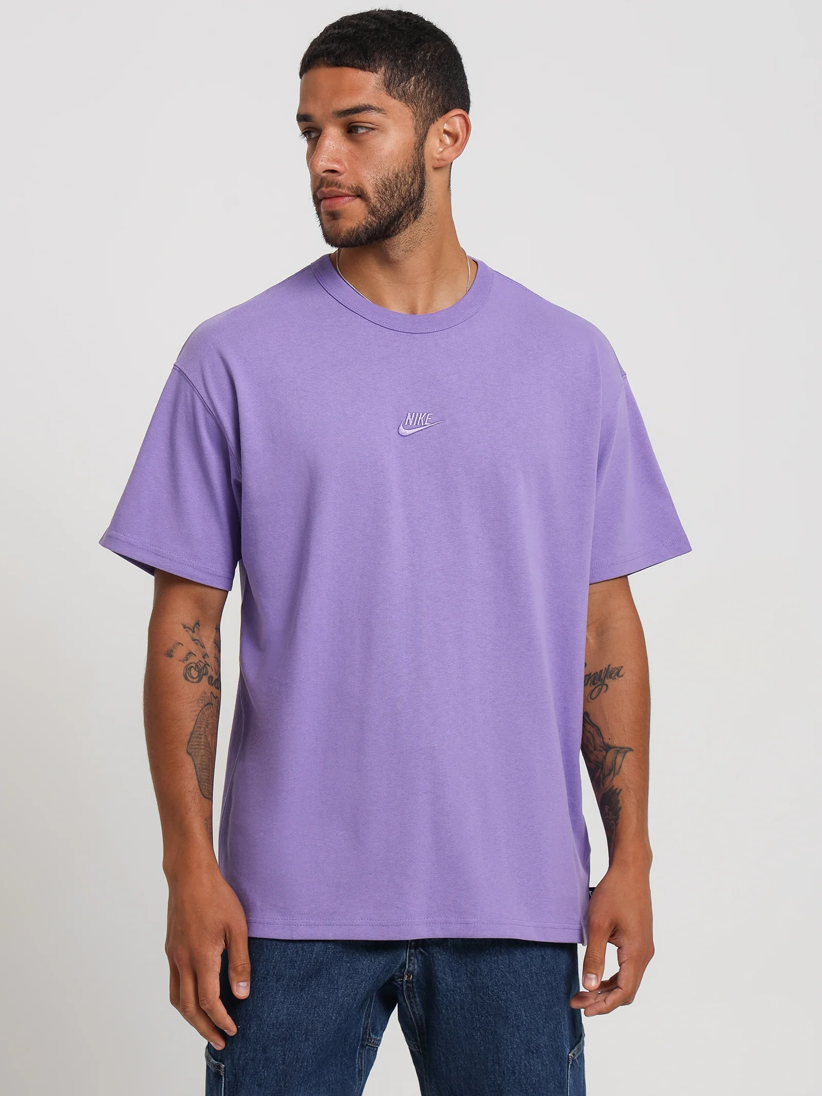 Sportswear Premium Essentials T-Shirt - Image 4