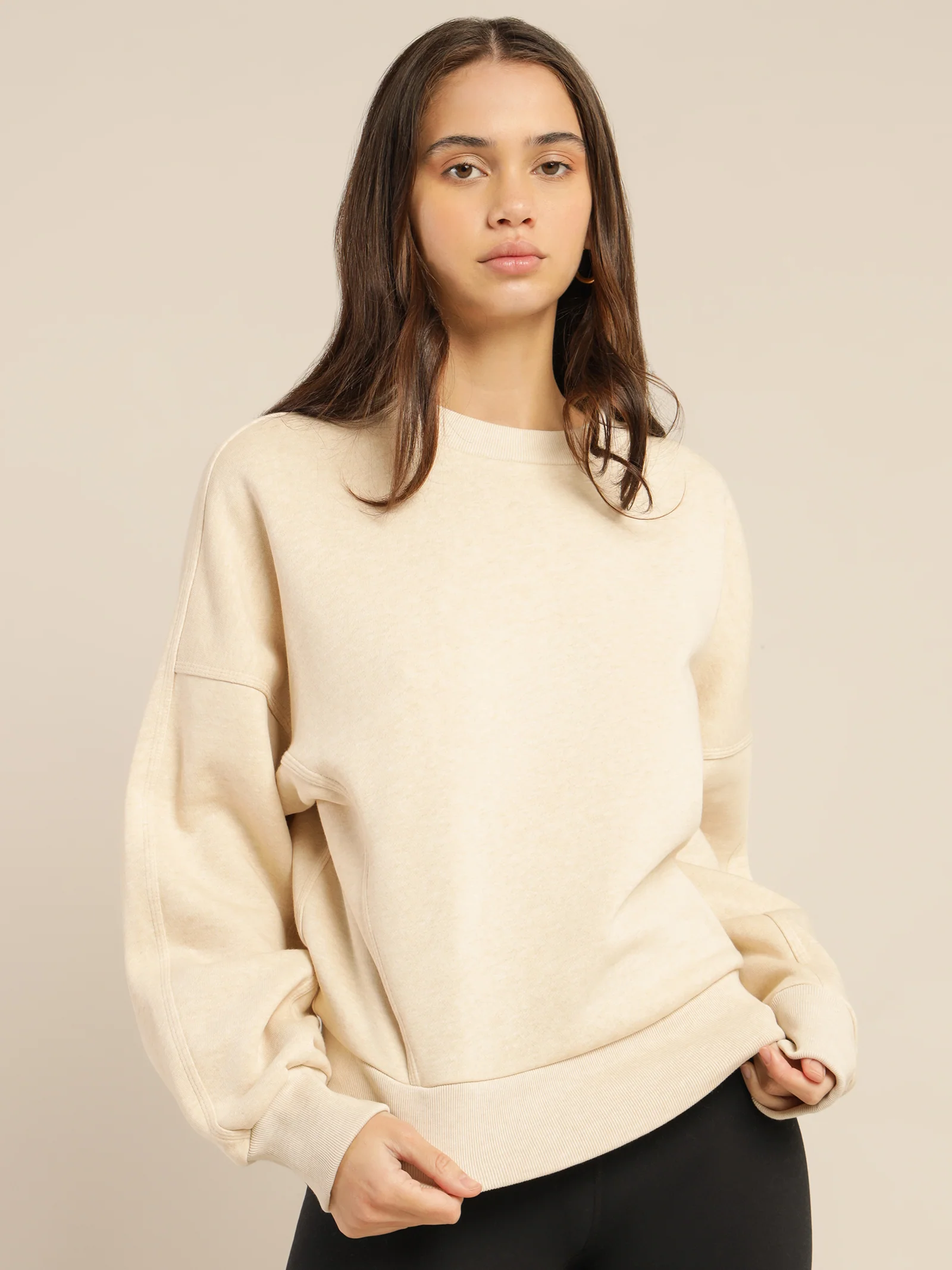 Sportswear Studio Lounge Fleece Sweatshirt - Image 2