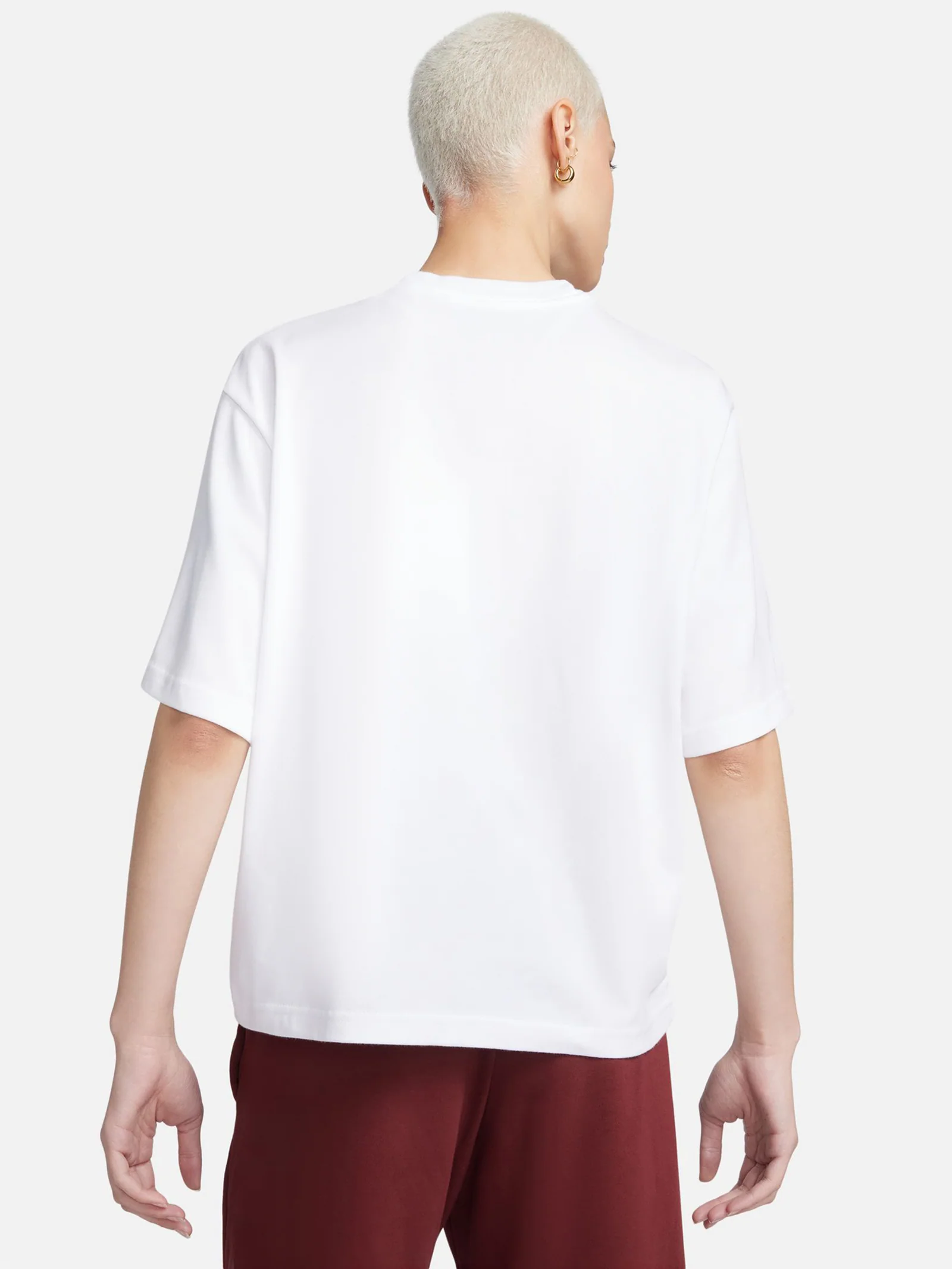 Sportswear T-Shirt - Image 2