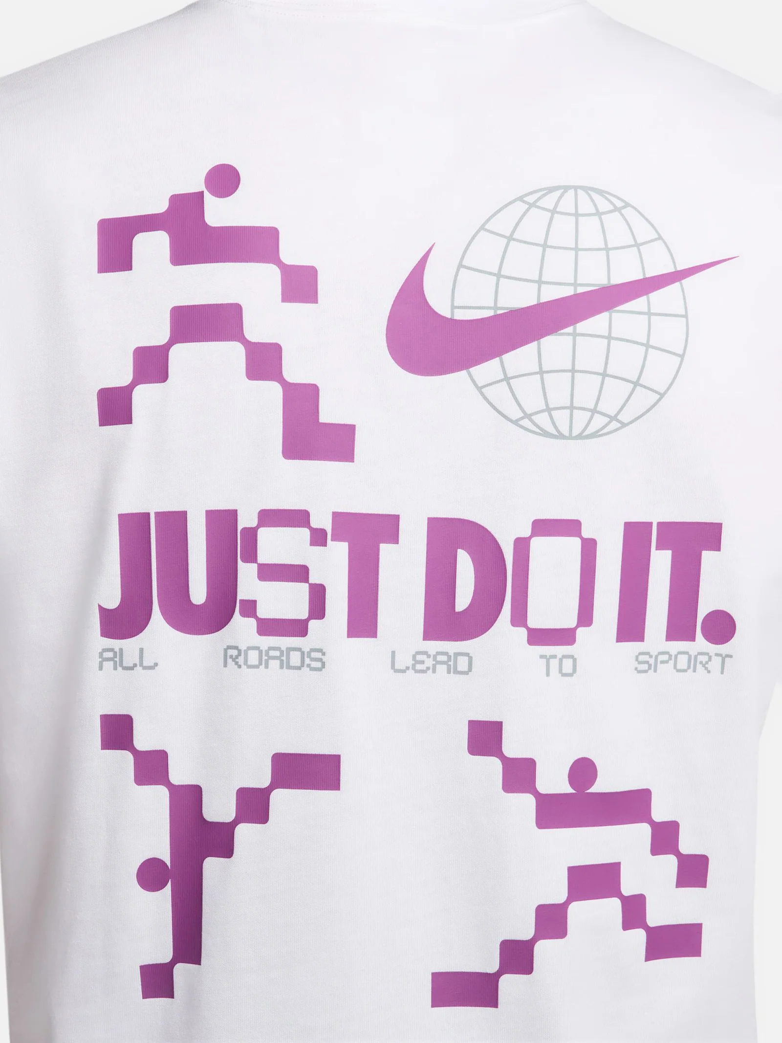 Sportswear T-Shirt - Image 5