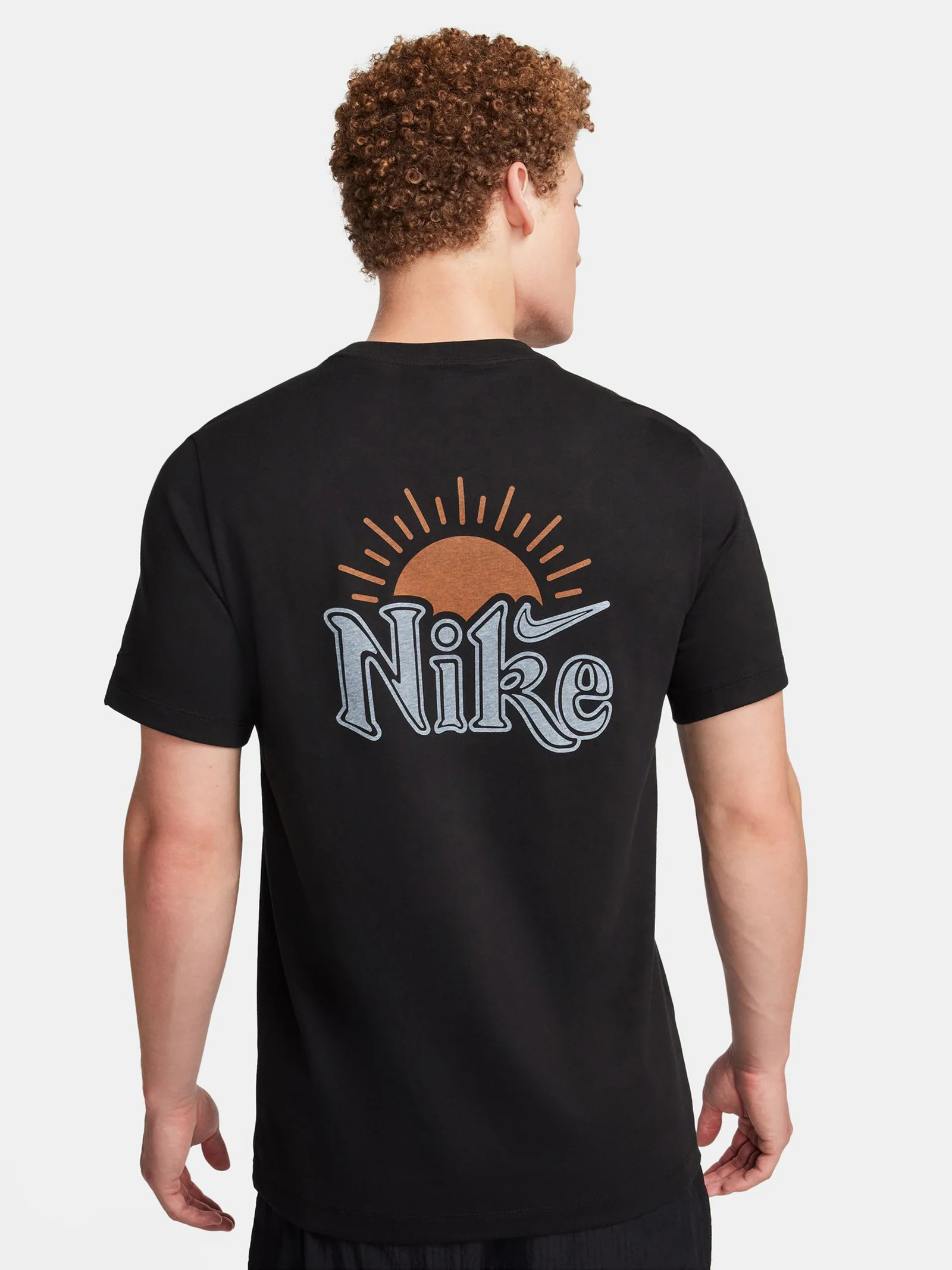 Sportswear T-Shirt - Image 5
