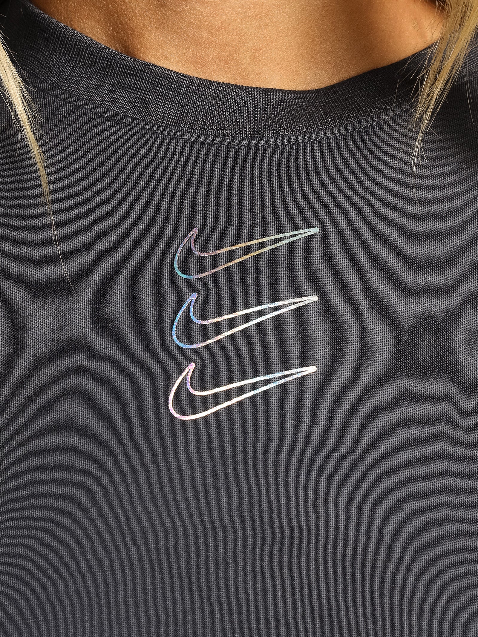 Sportswear T-Shirt - Image 5