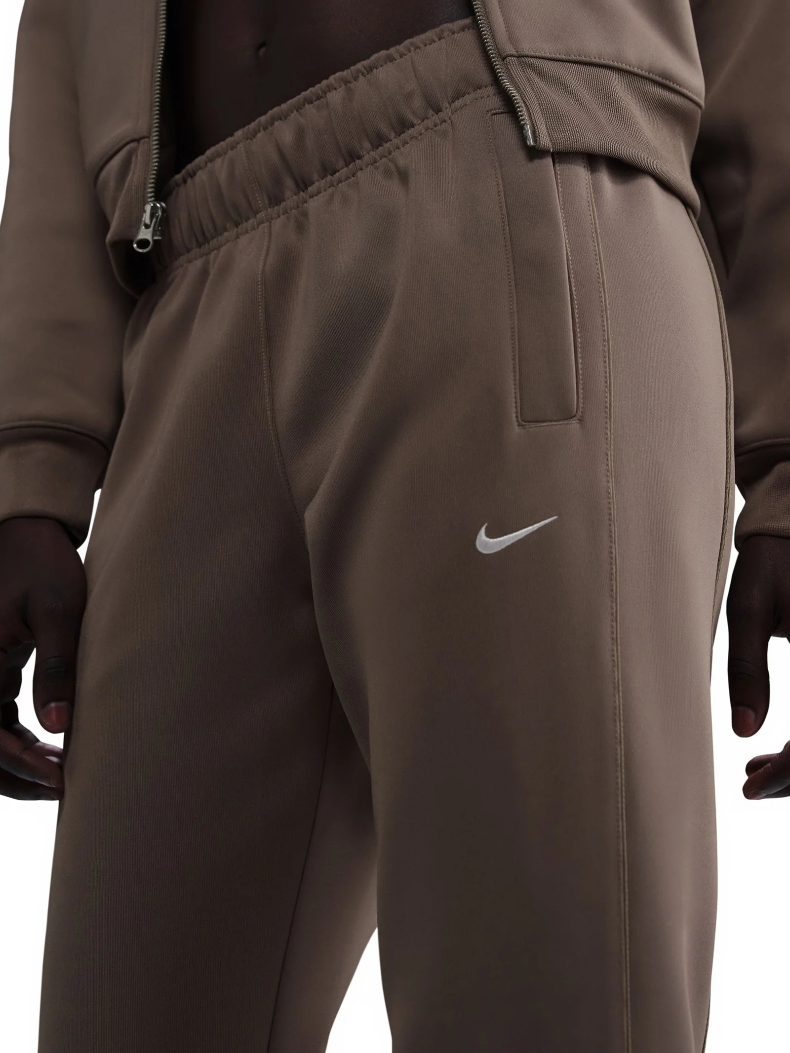 Sportswear Windrunner Women's Mid-Rise Slim Knit Pants - Image 4