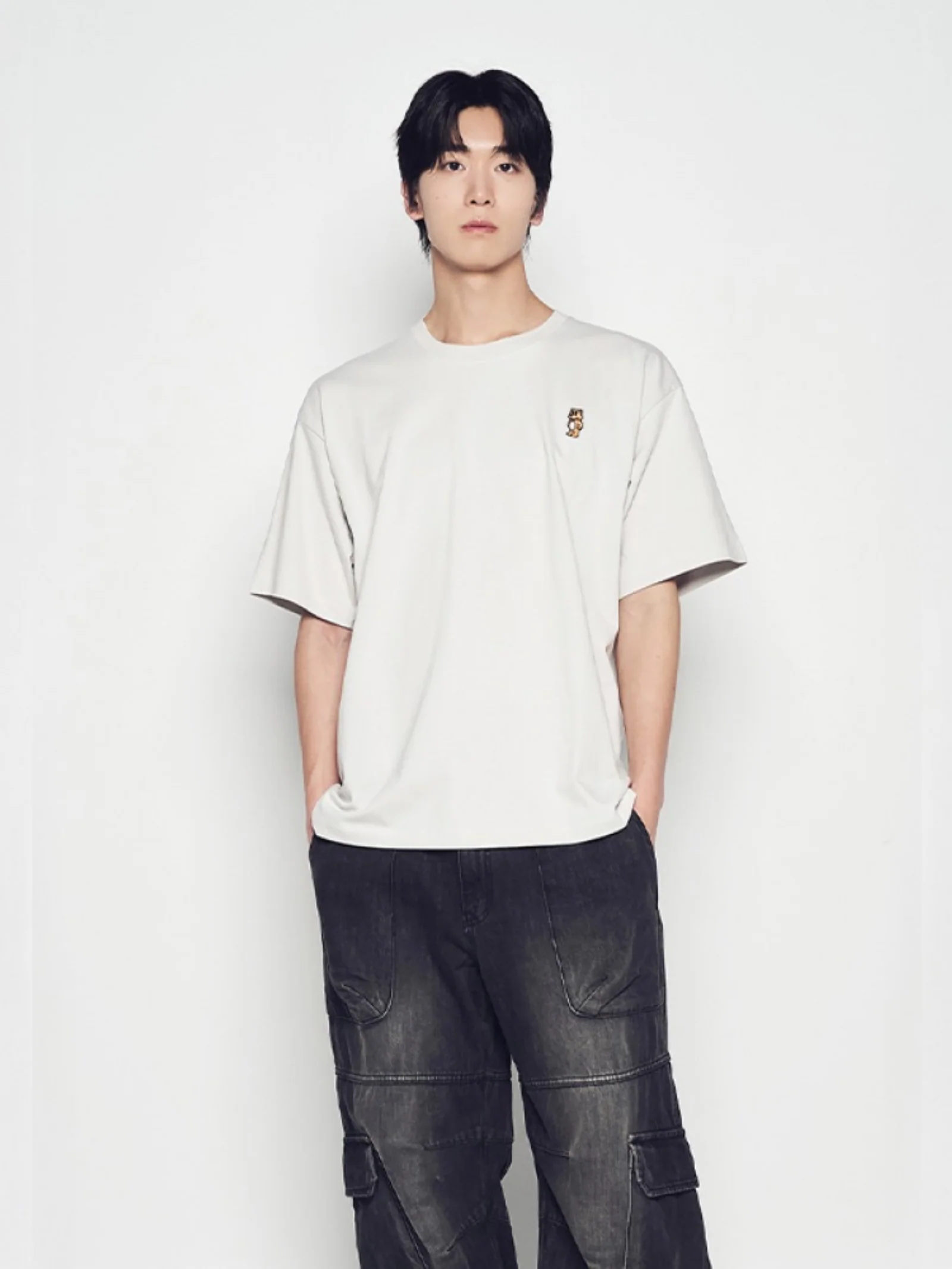Stand Ac Bear Short Sleeve T-Shirt - Image 3