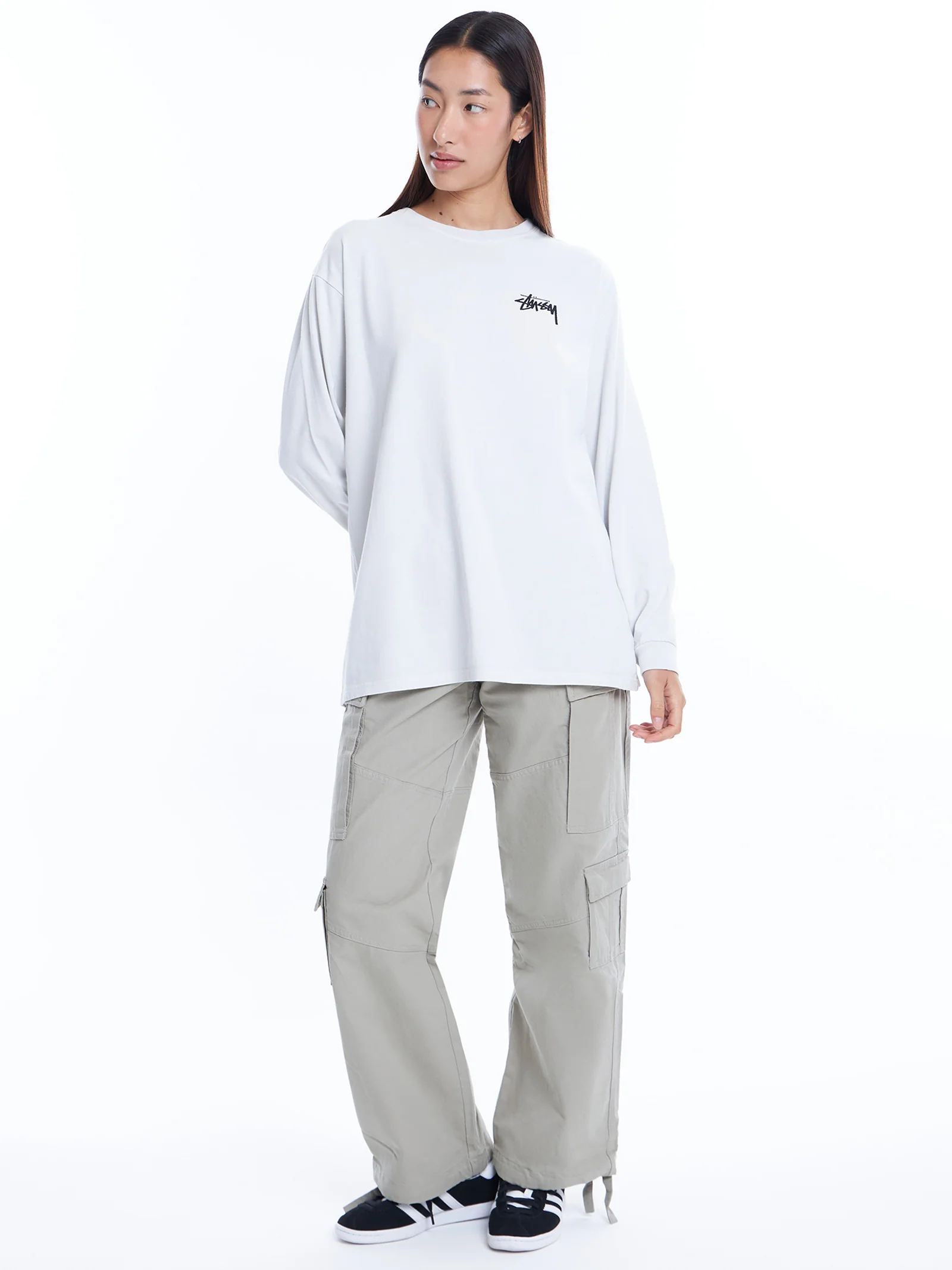 Stock Heavyweight Relaxed Long Sleeve T-Shirt - Image 4