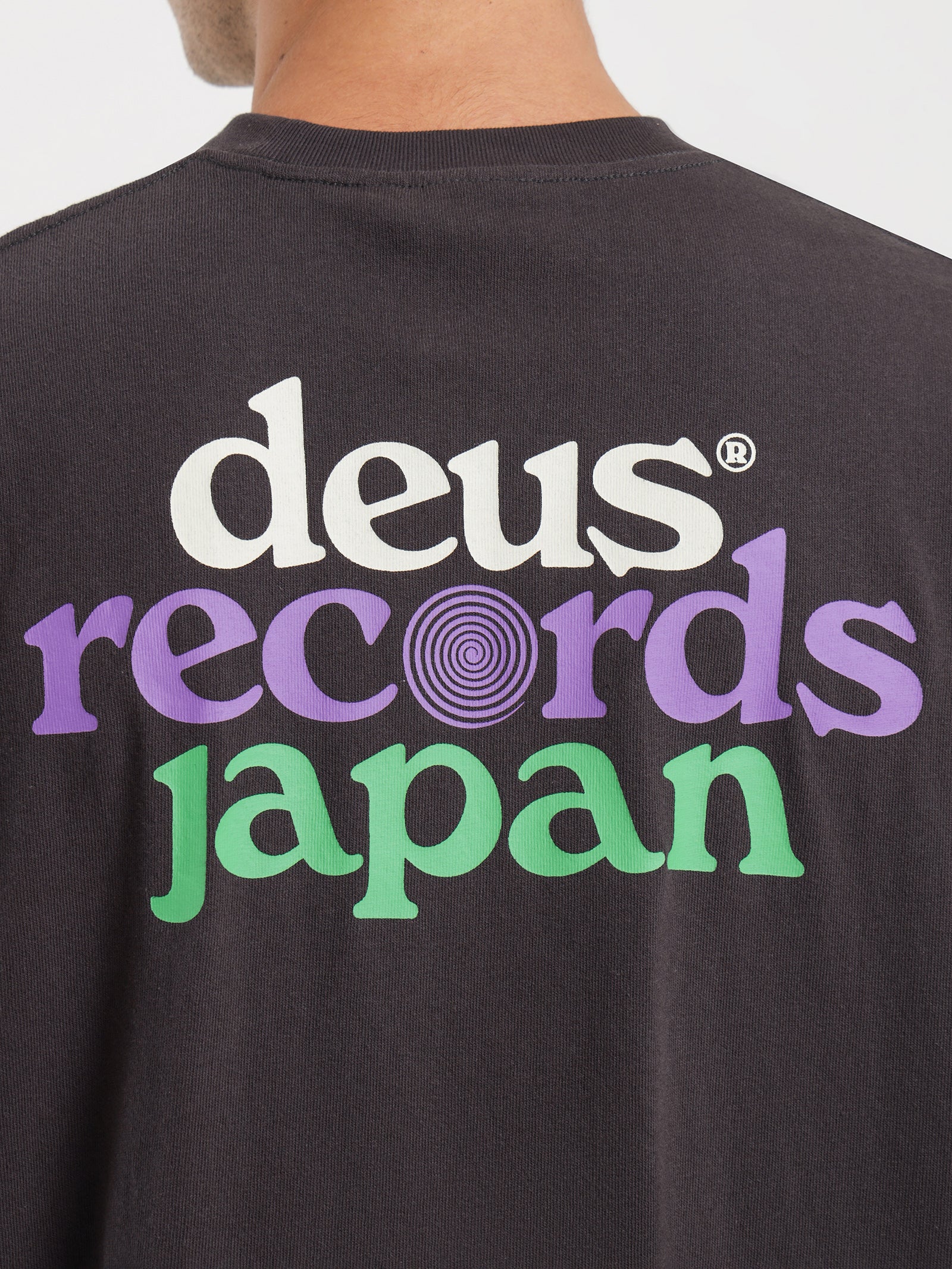 Strata T-Shirt - Image 6