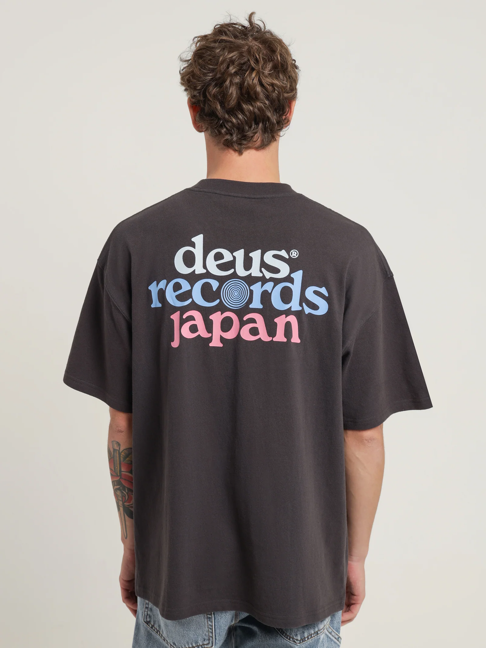 Strata T-Shirt - Image 5