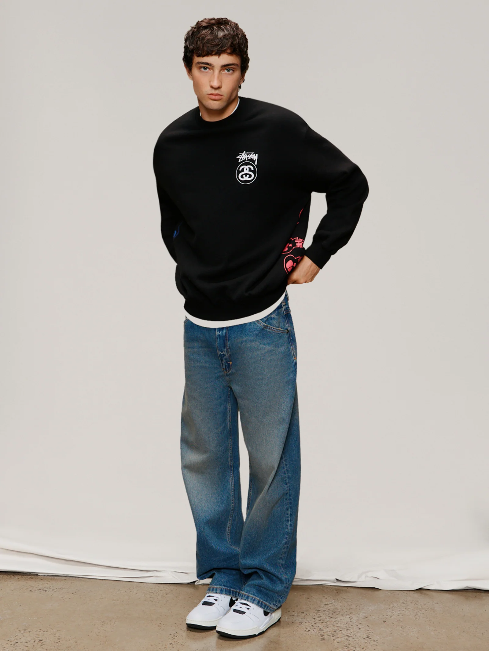 Strike Fleece Crew - Image 3