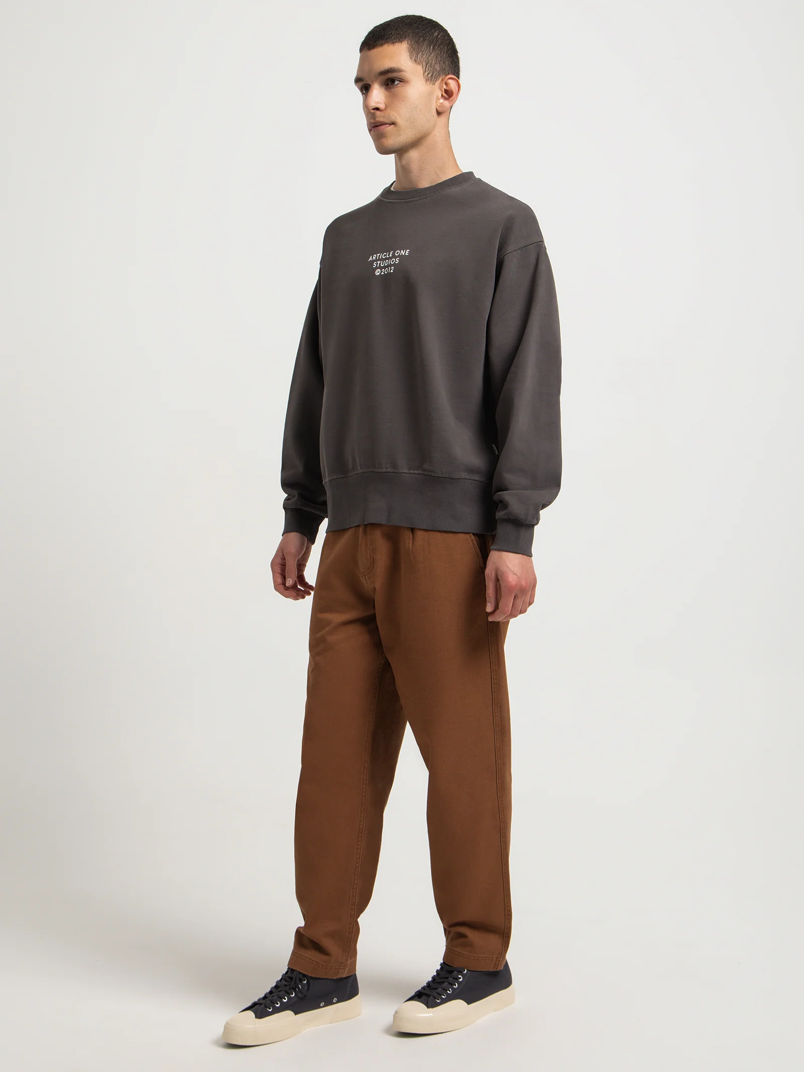Studio Logo Sweater - Image 4