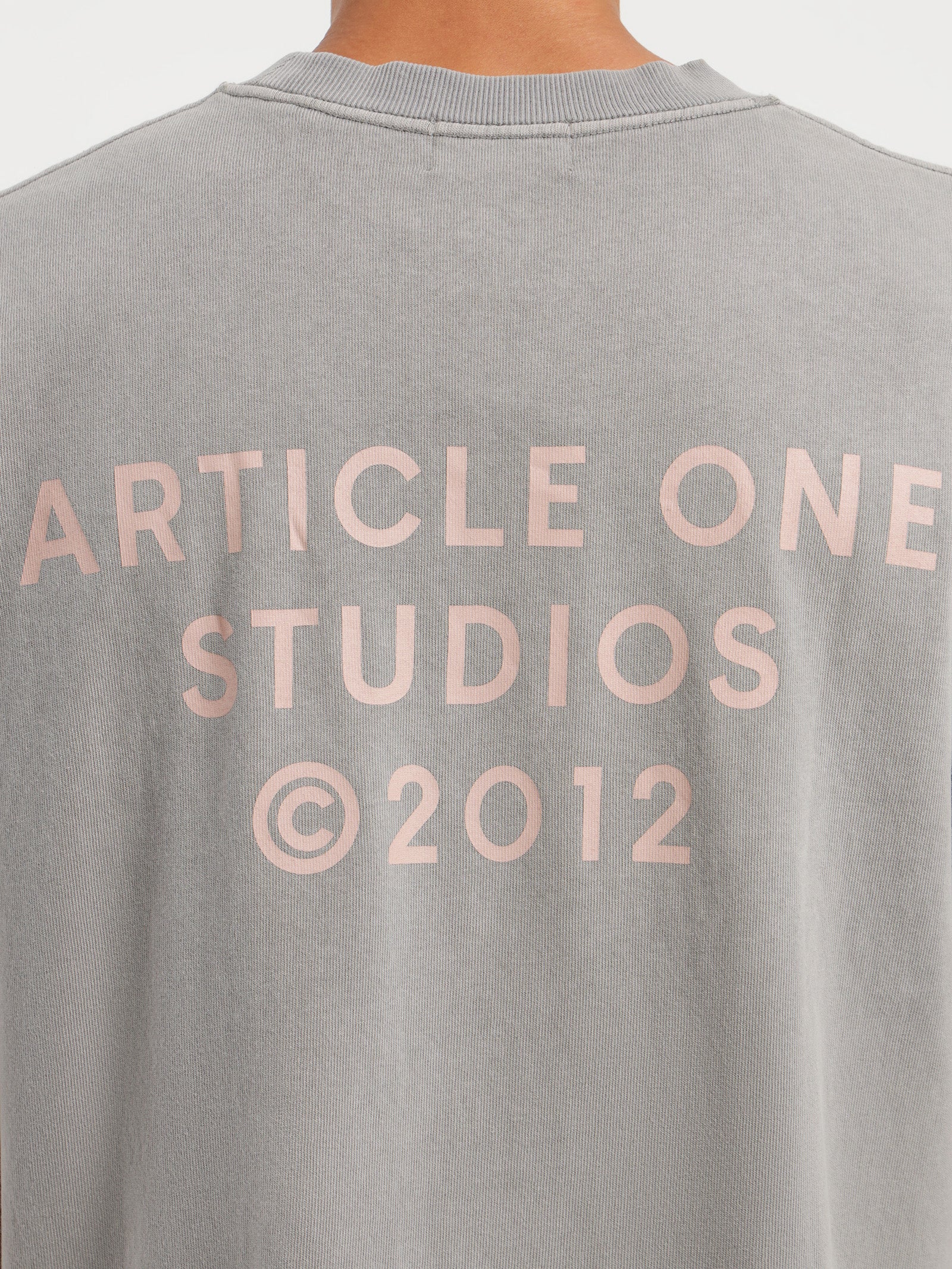 Studio Logo T-Shirt - Image 4