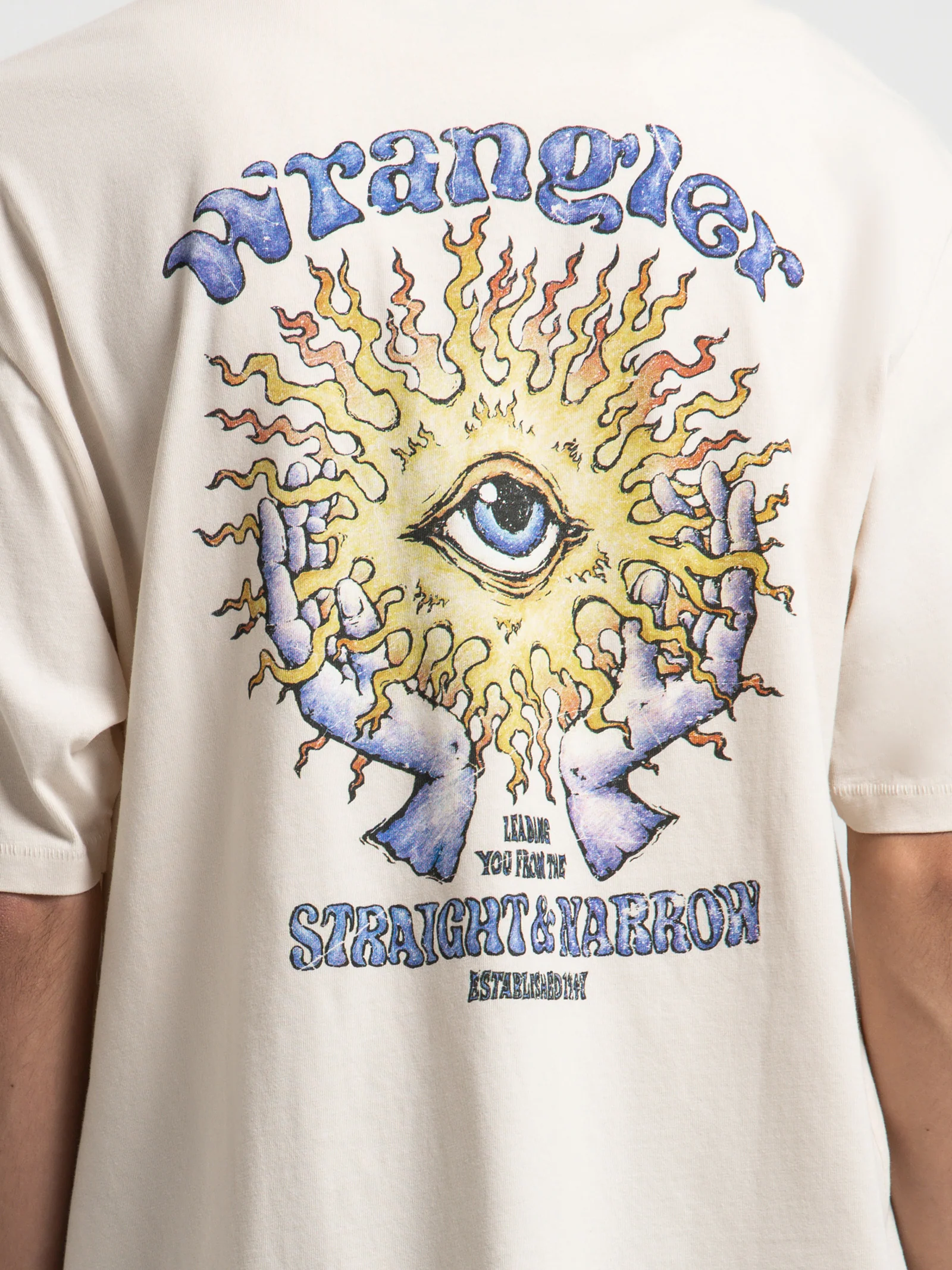 Sun Hands Slacker T-Shirt - Image 4