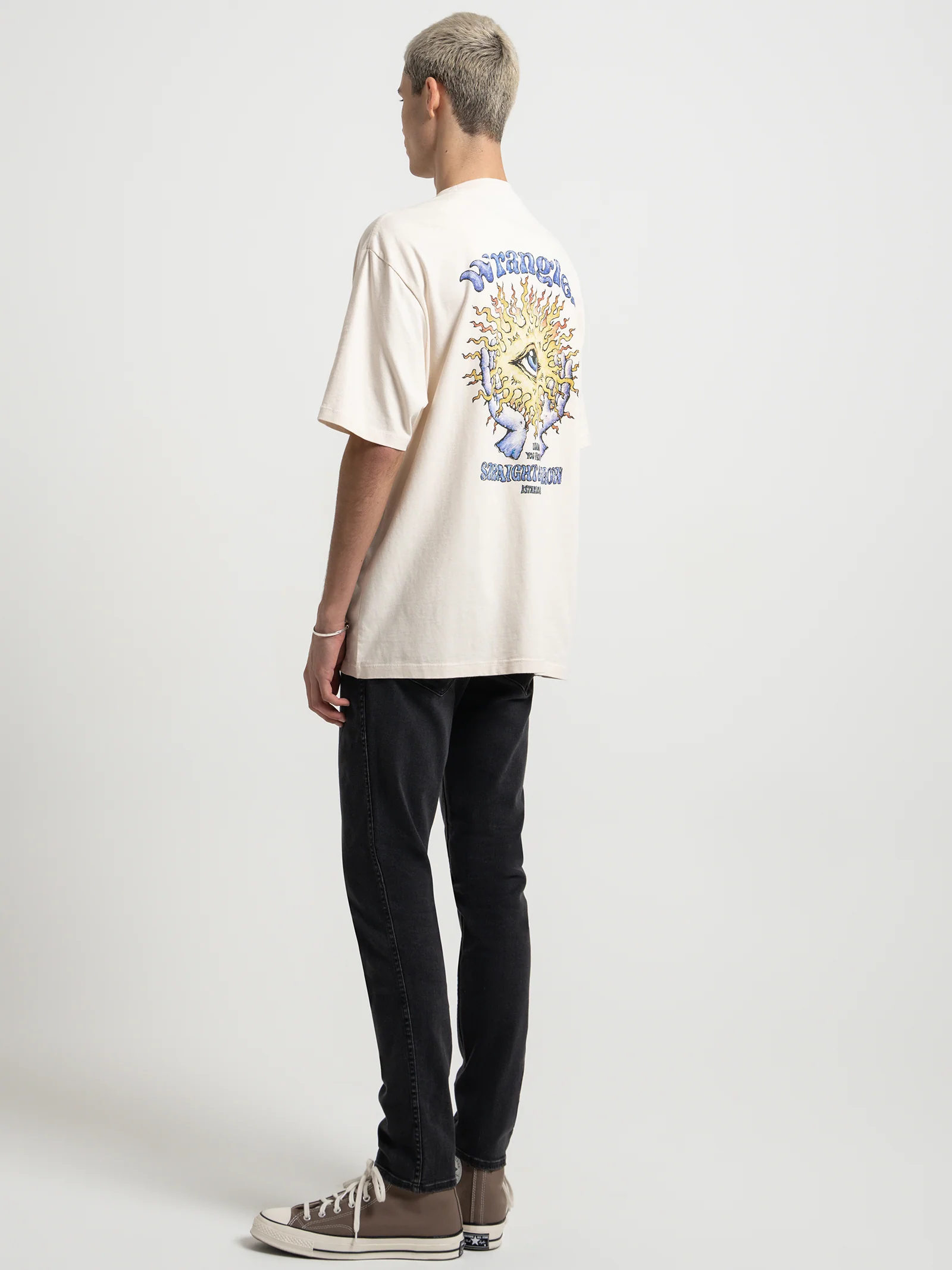 Sun Hands Slacker T-Shirt - Image 5