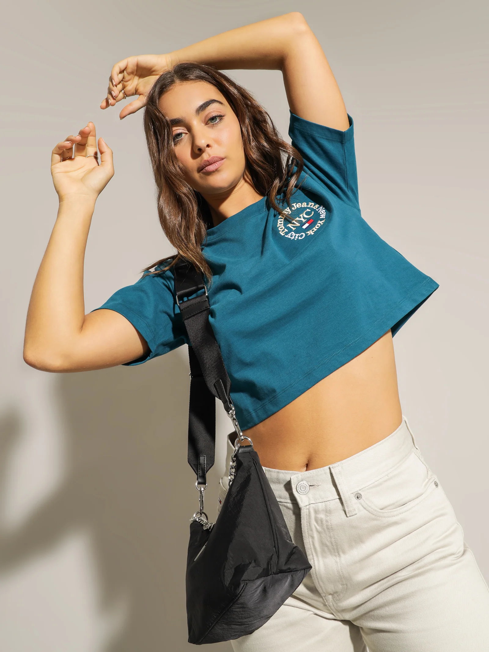 Super Crop Timeless Circle T-Shirt - Image 2