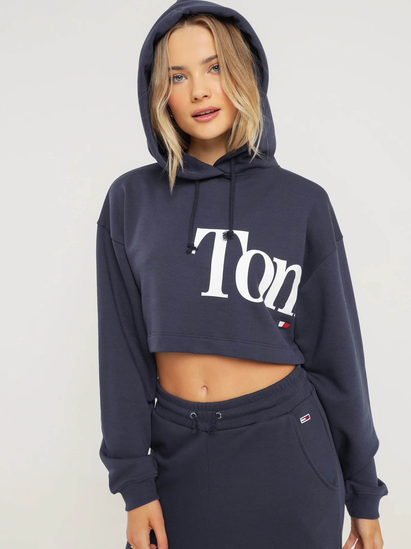 Super Cropped Hoodie - Image 3