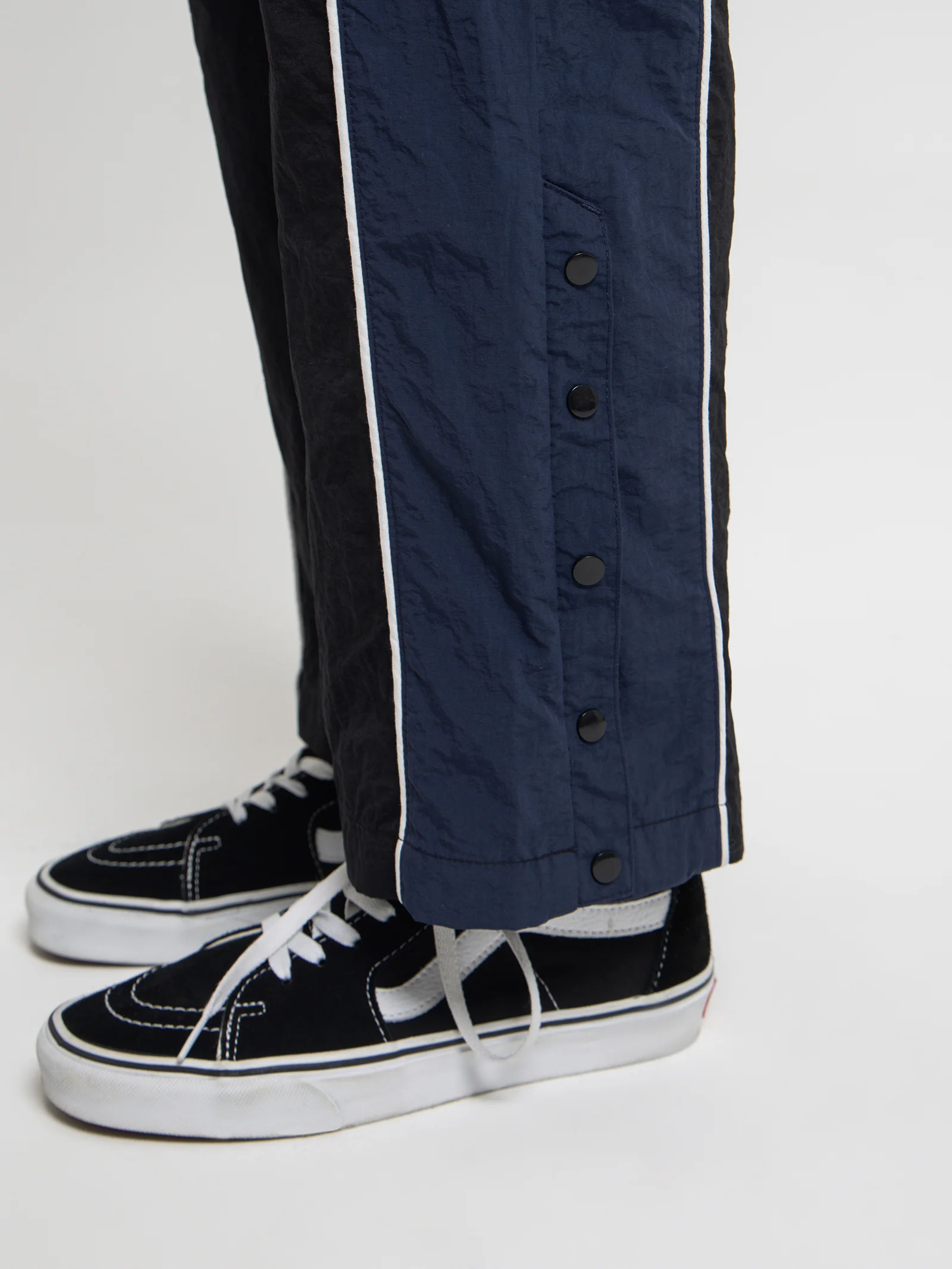 Supplier Nylon Pants - Image 4