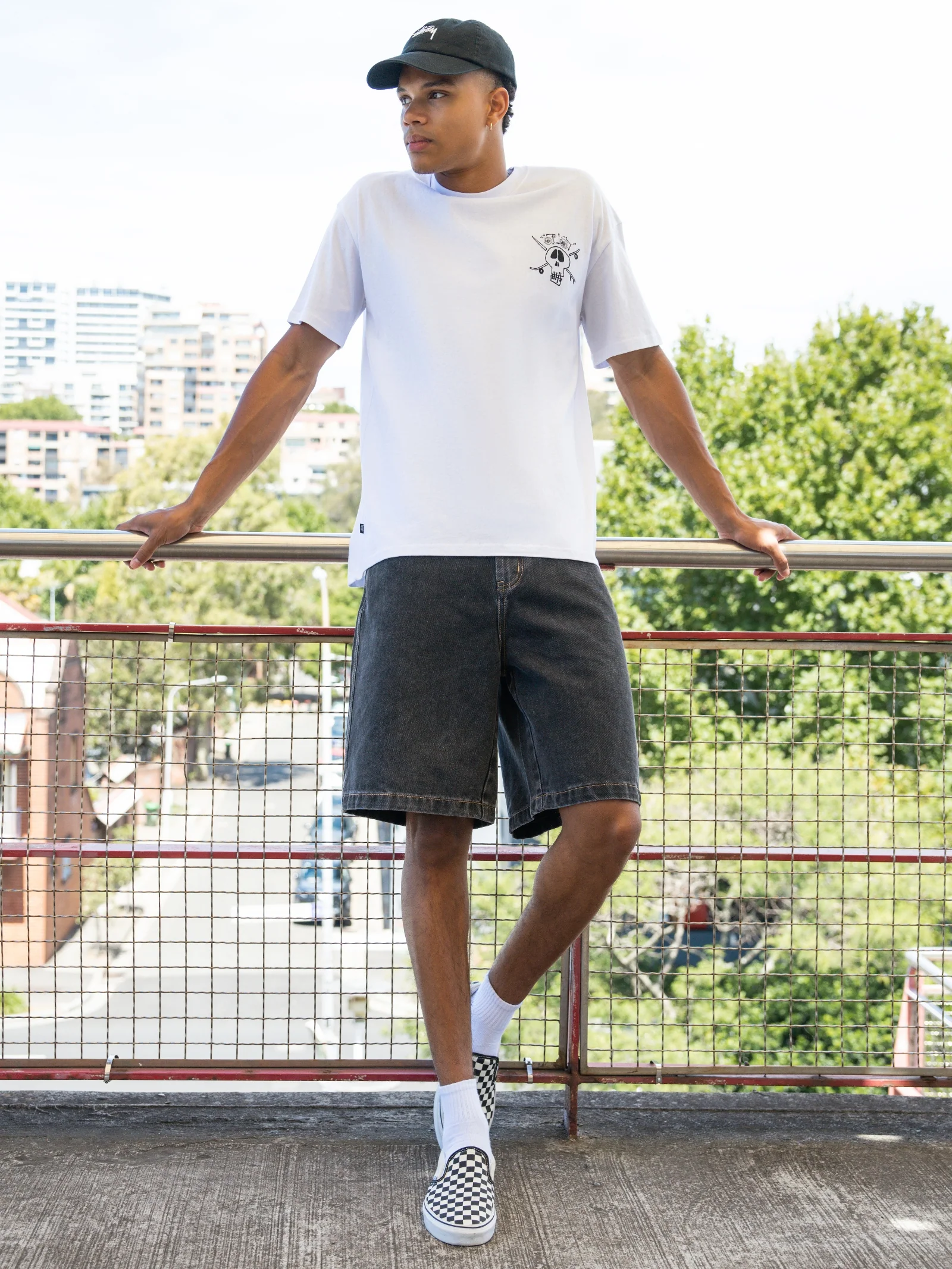 Surf Skate Skull 50/50 T-Shirt - Image 2