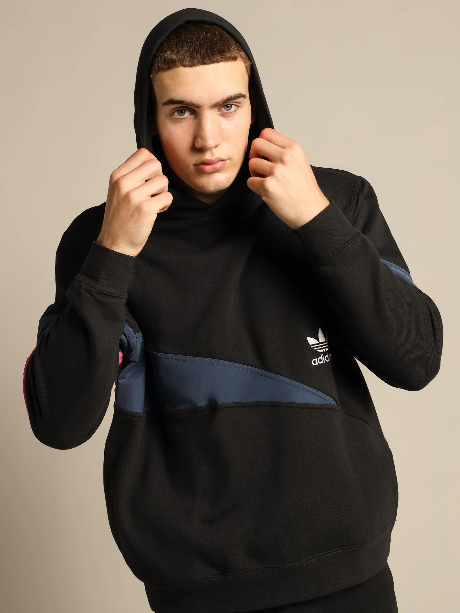 Sweat Hoodie - Image 4