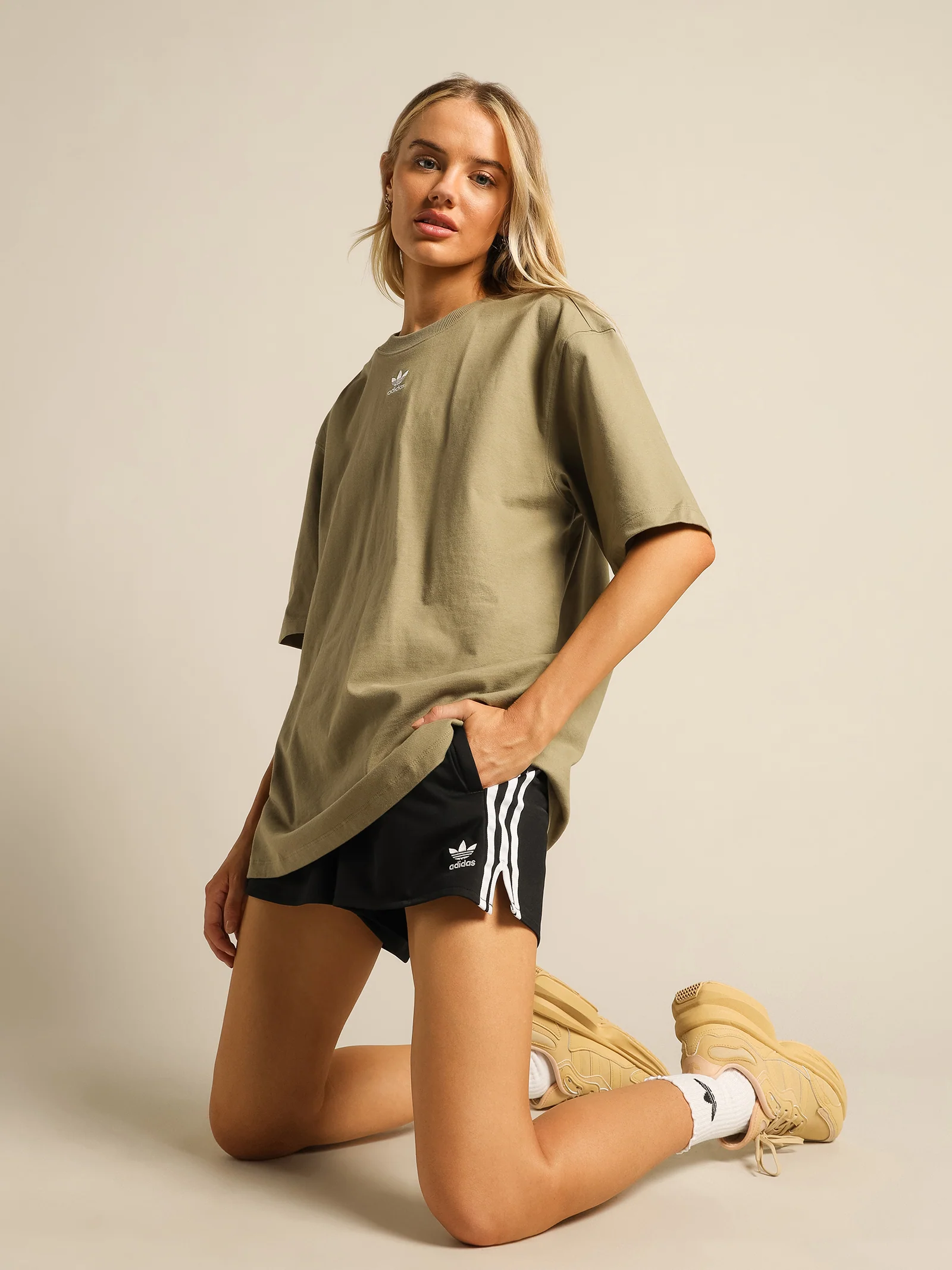 T-Shirt - Image 4