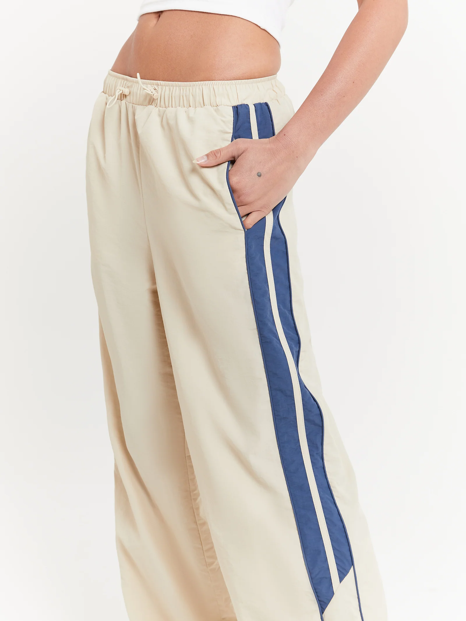 Tahlia Low Rise Pants - Image 3