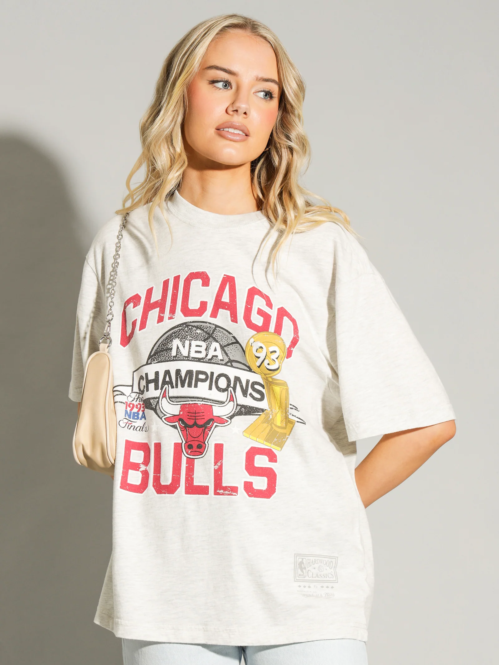 Team History Chicago Bulls T-Shirt