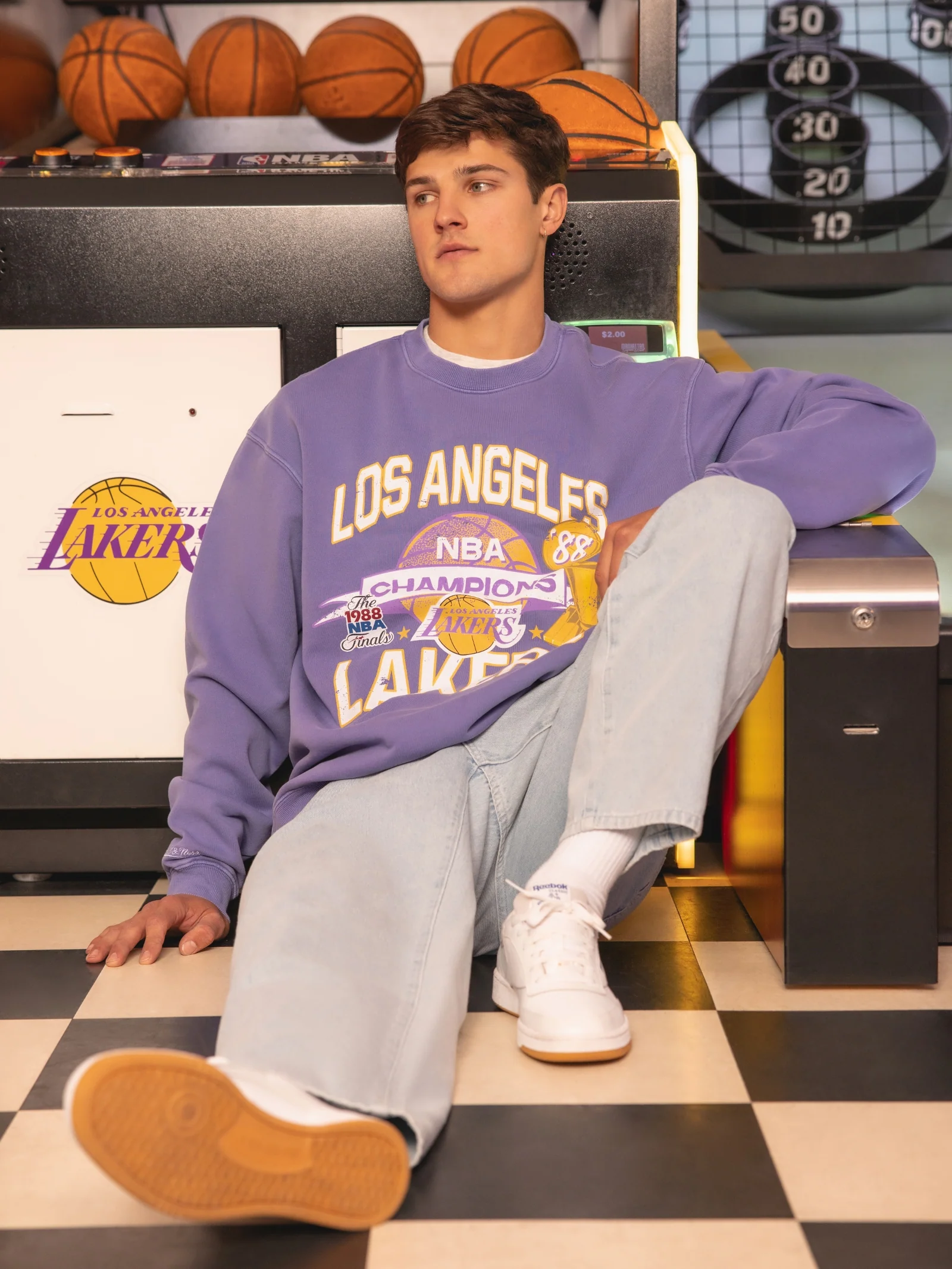Team History Crew Los Angeles Lakers Sweatshirt - Image 2