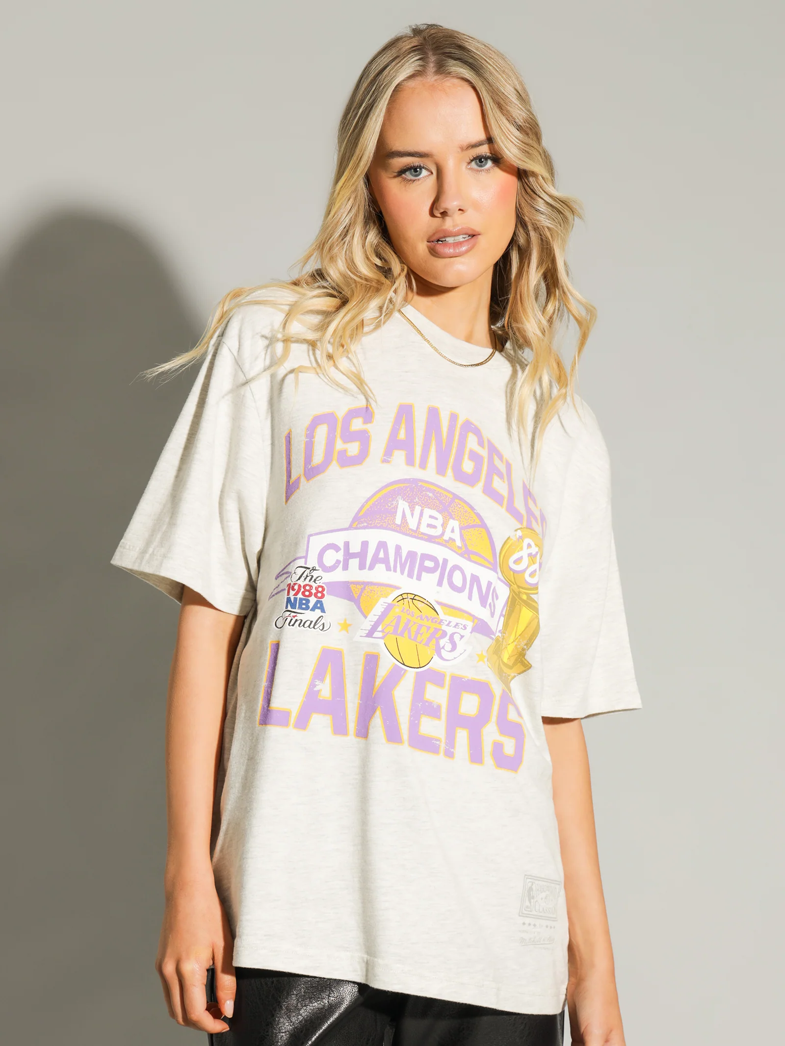 Team History LA Lakers T-Shirt