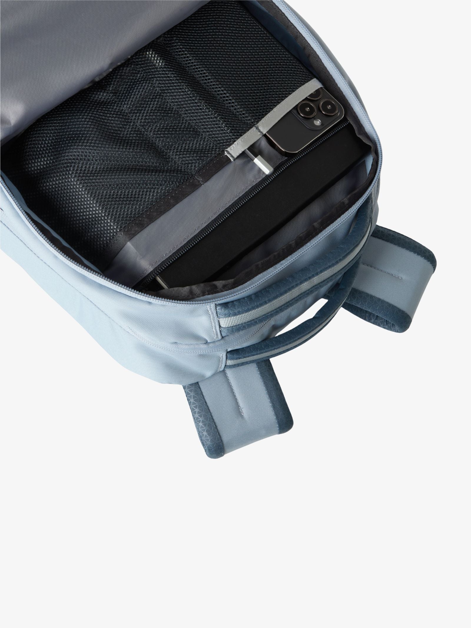 Vault Backpack - Image 4