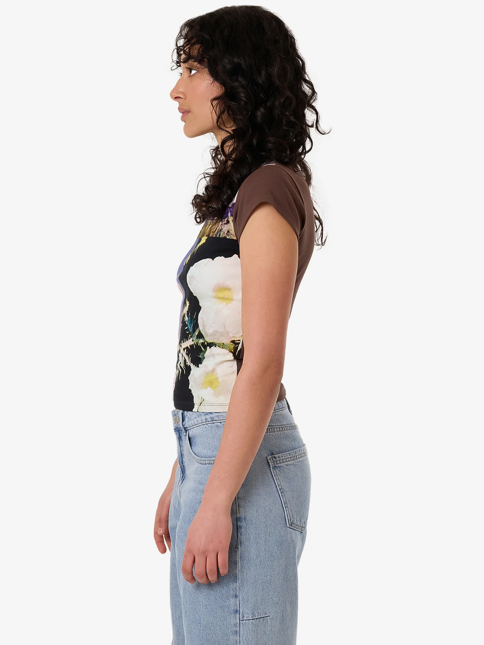 Dalia Club Tee - Image 4