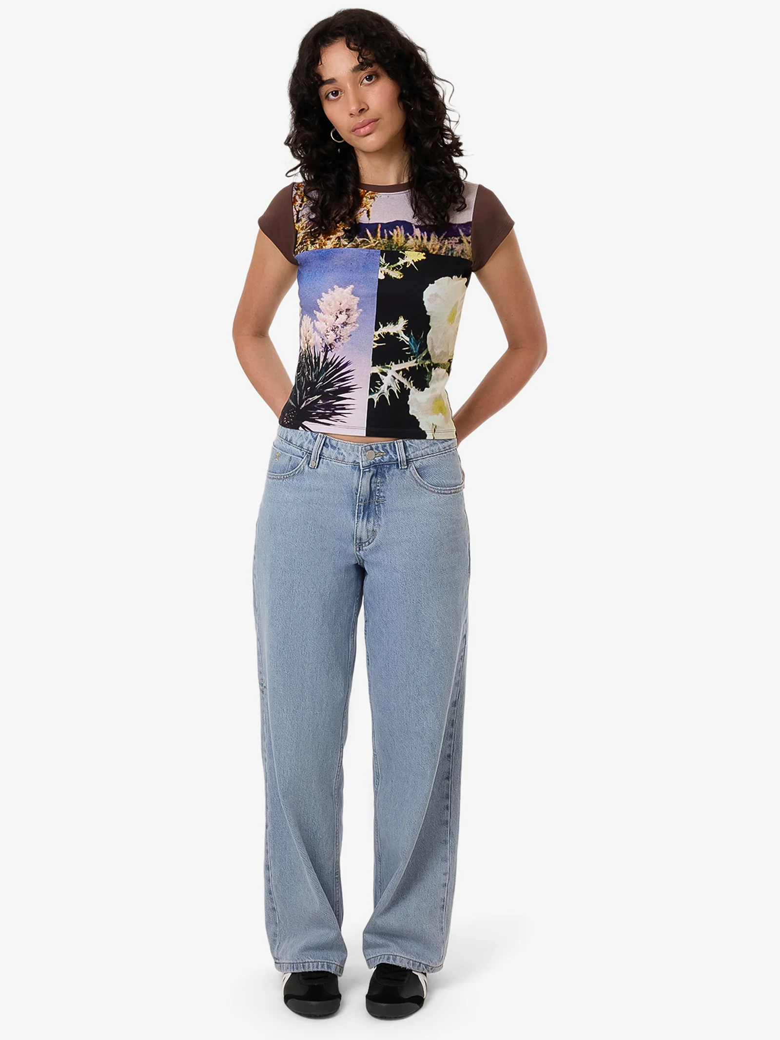 Dalia Club Tee - Image 5