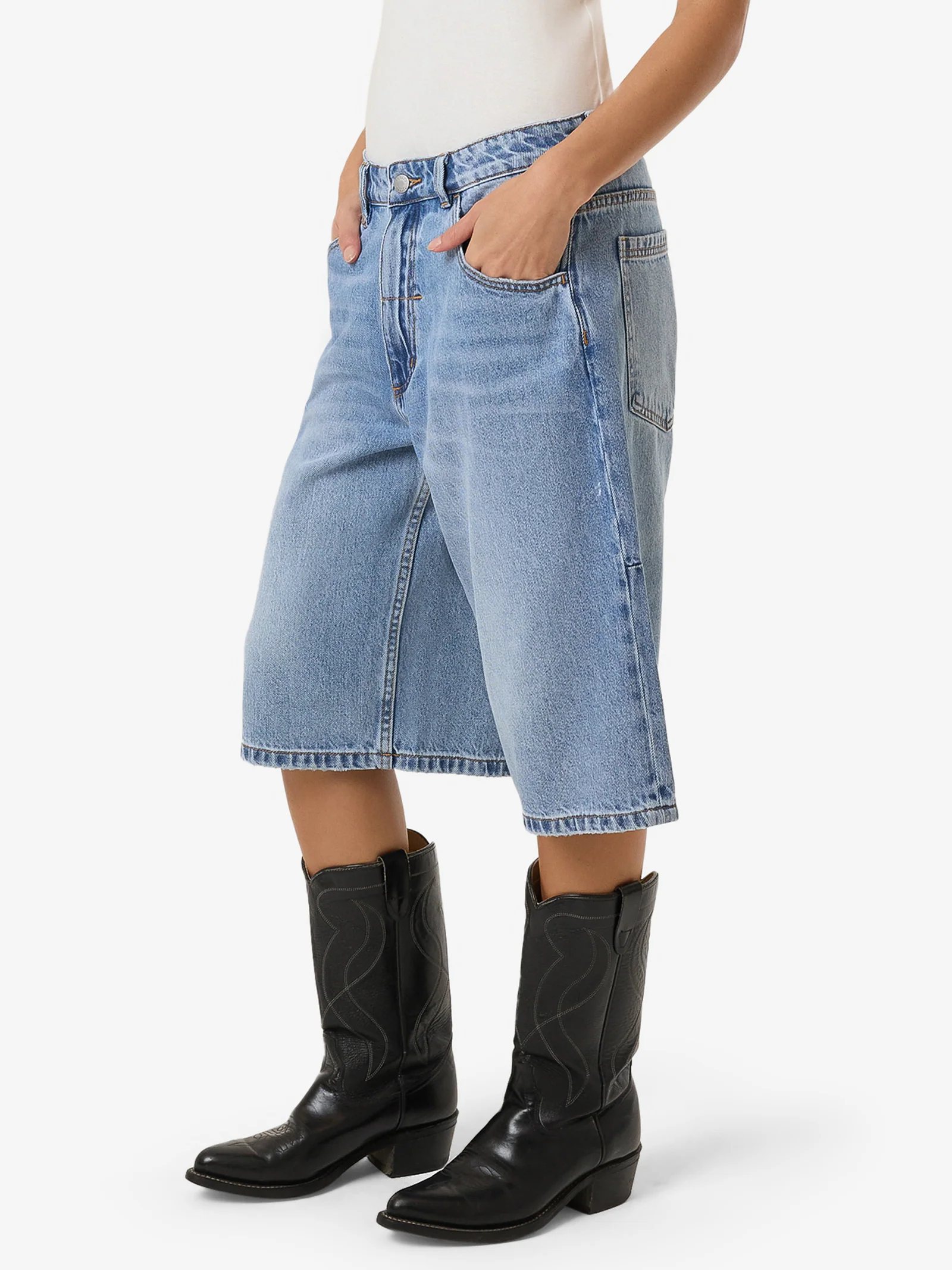 Darcy Short - Image 5