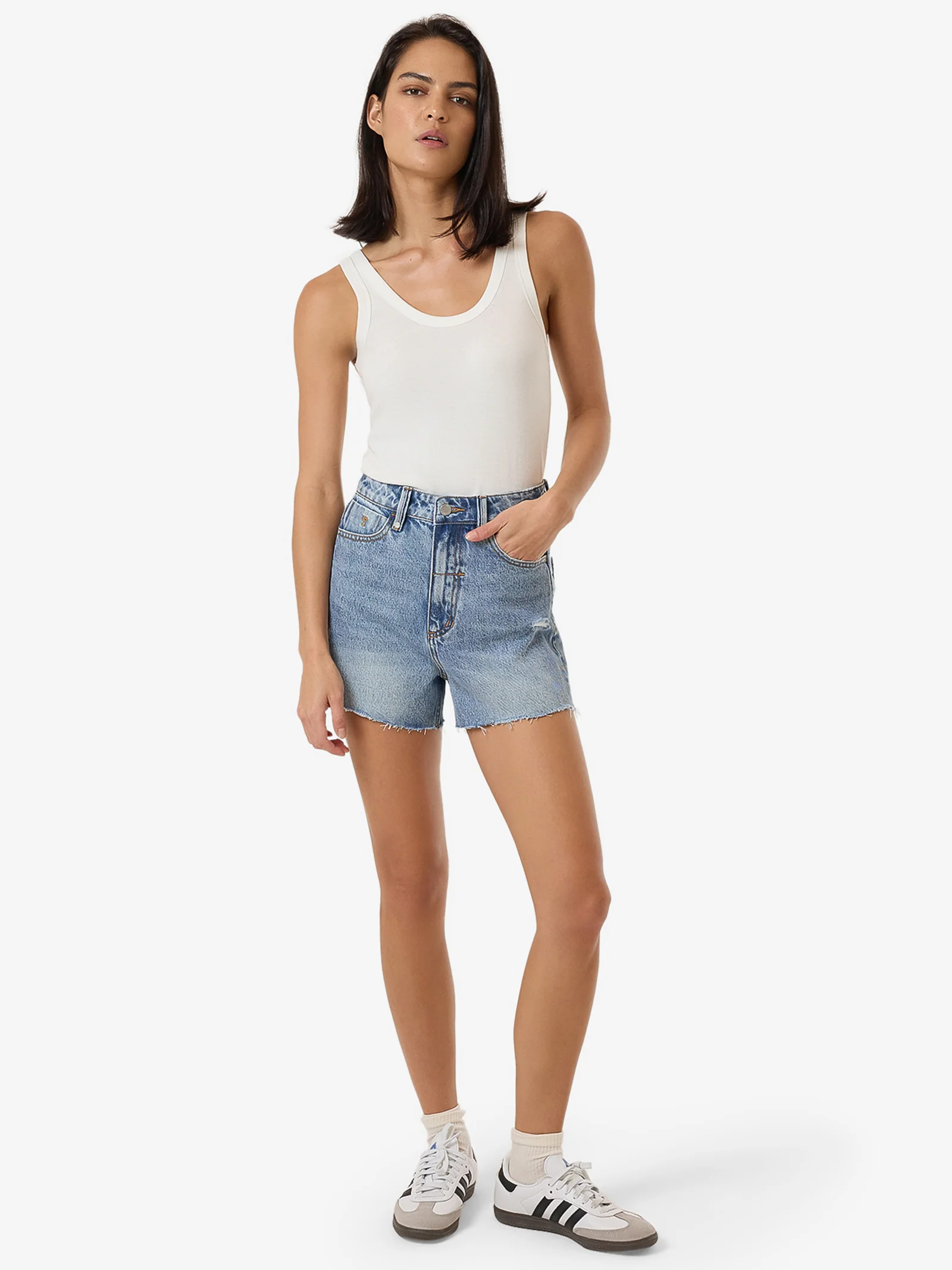 Erica Short - Image 2