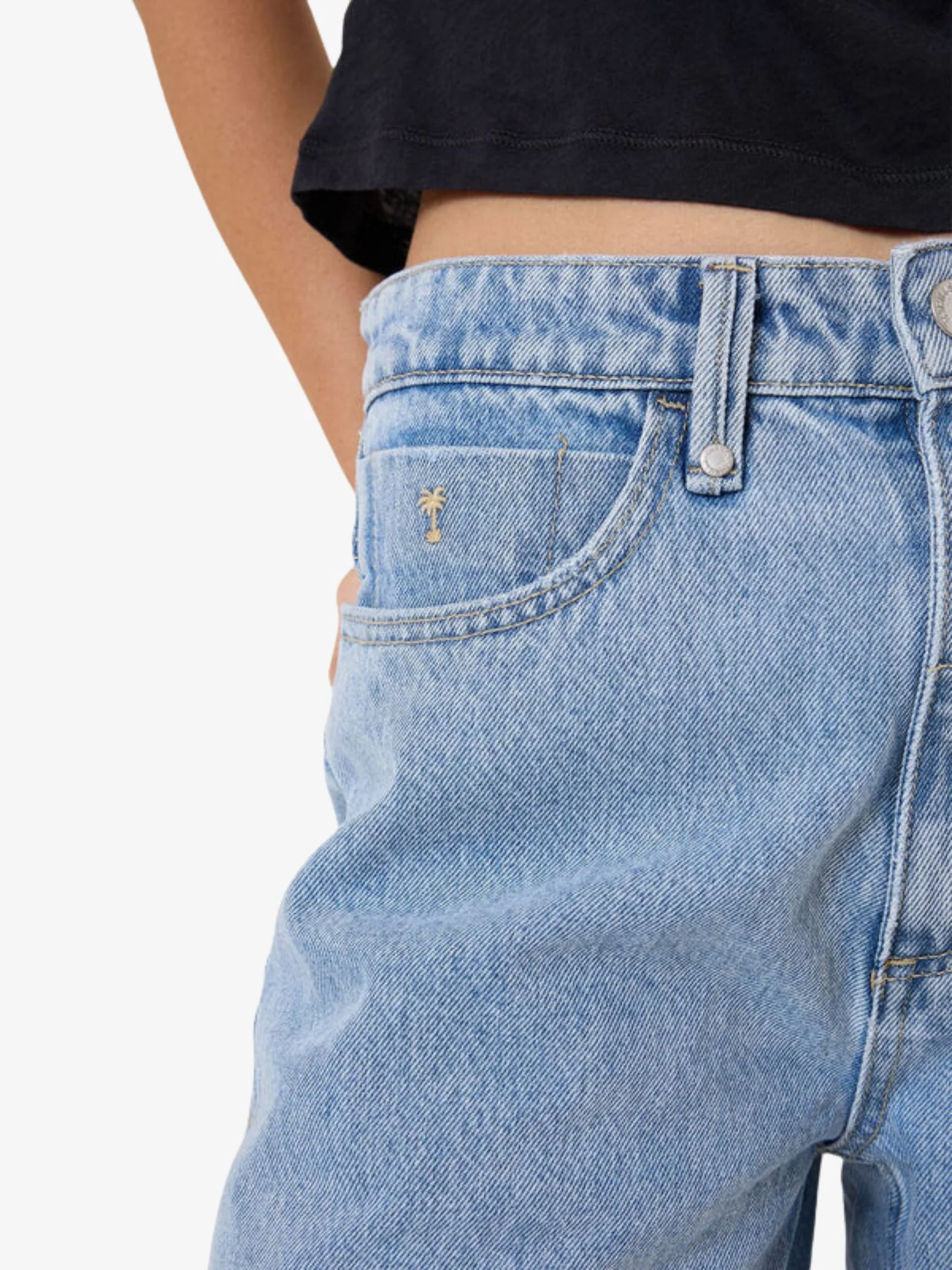 Reagan Home Advantage Slouch Embro Shorts - Image 4