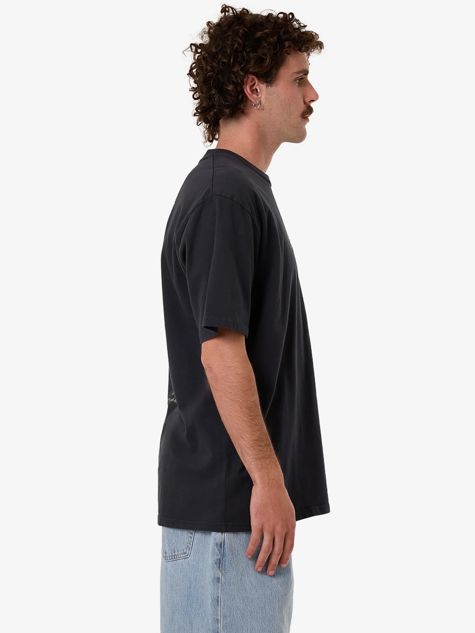 Searchers Oversize Fit Tee - Image 5