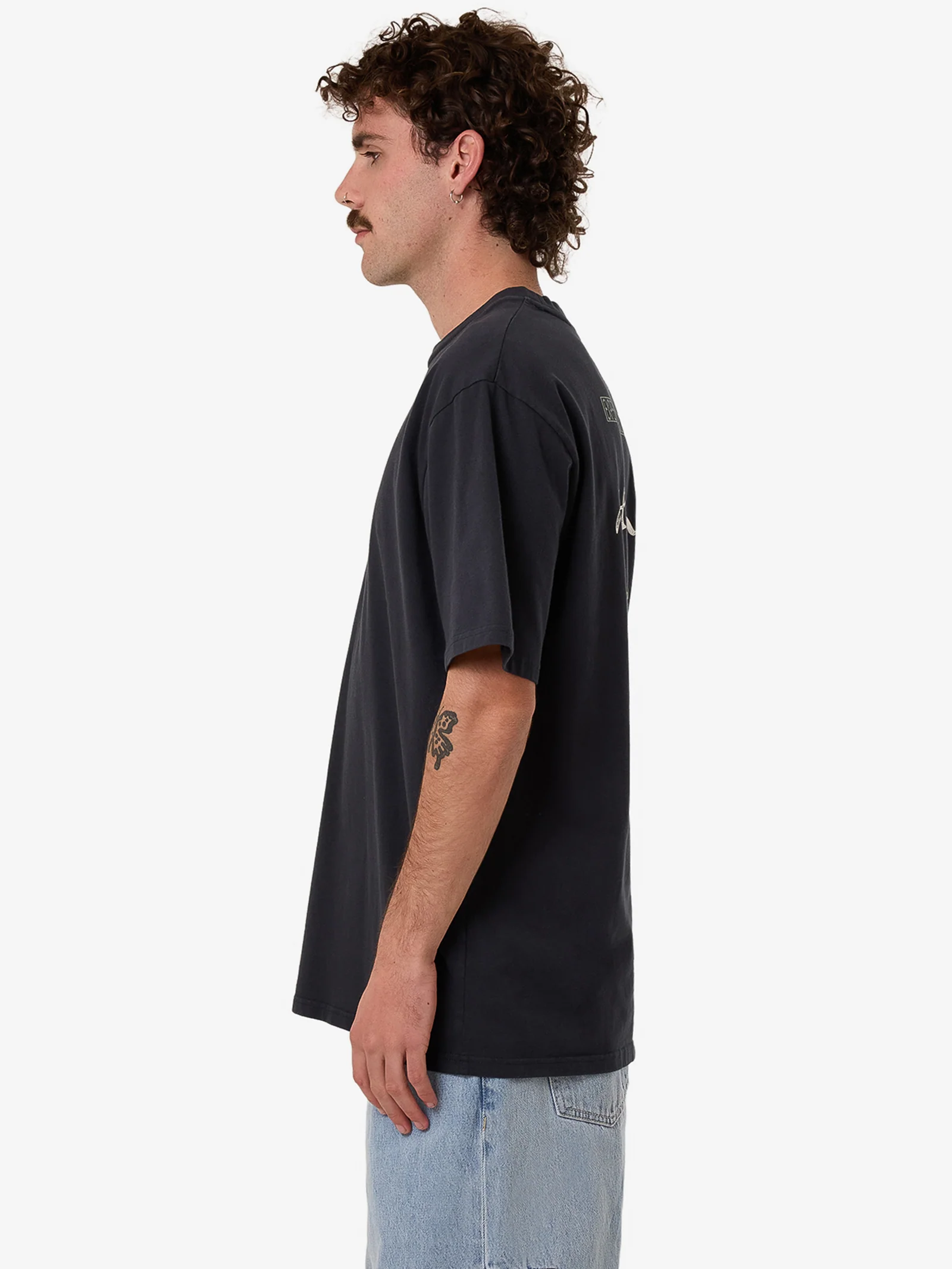 Searchers Oversize Fit Tee - Image 6