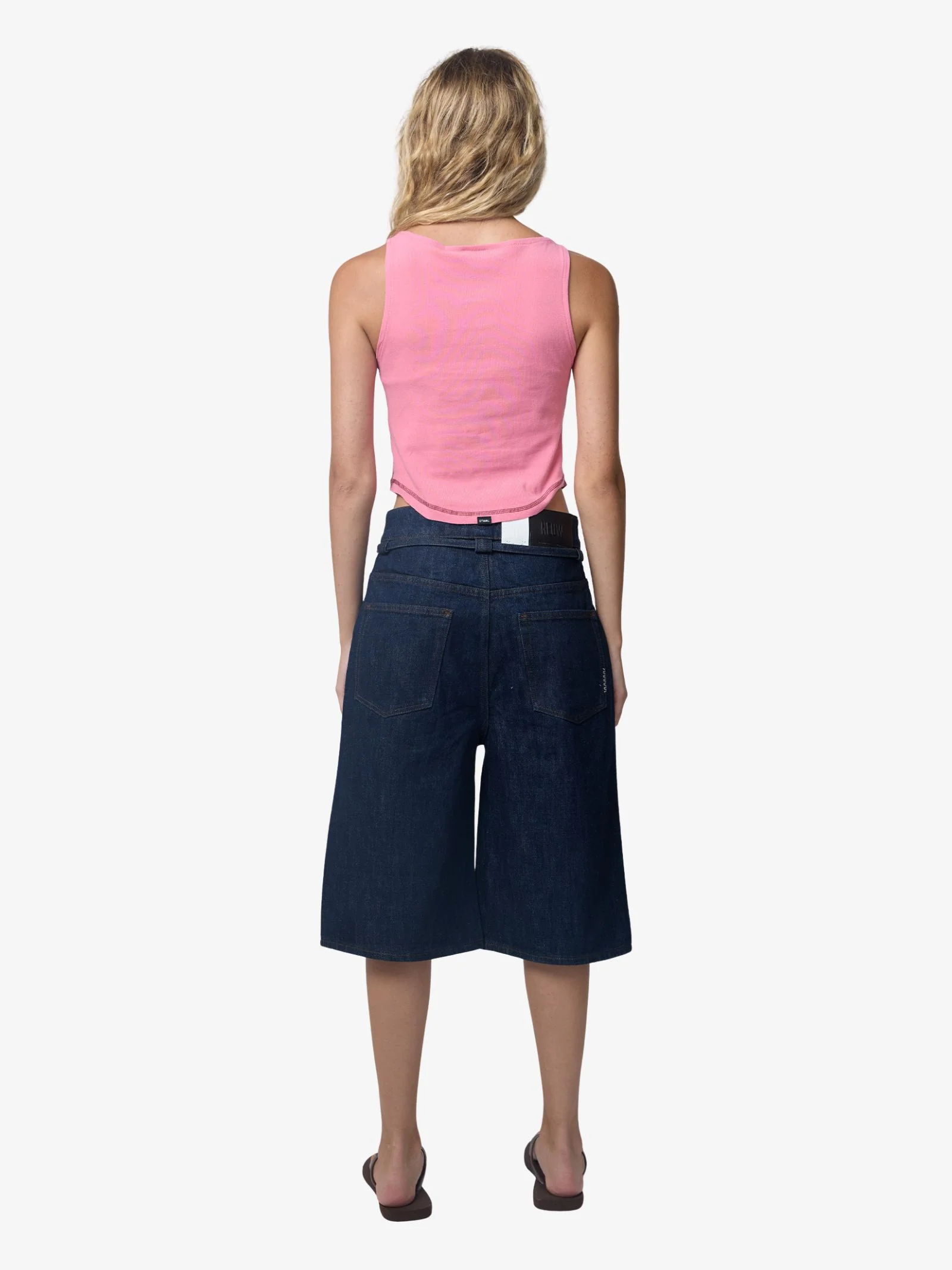 Track Record Tank - Image 2
