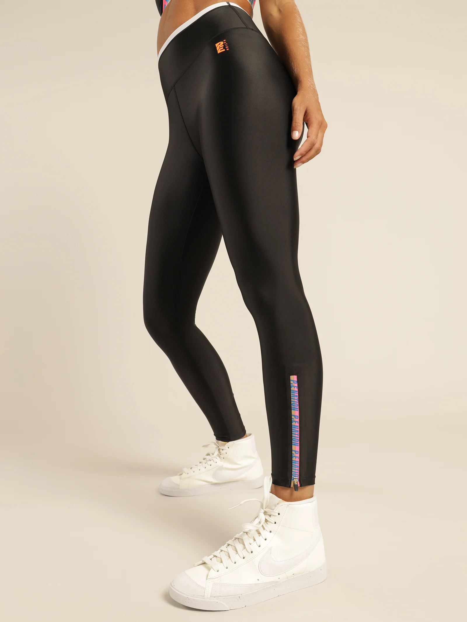 Tiebreak Legging - Image 5