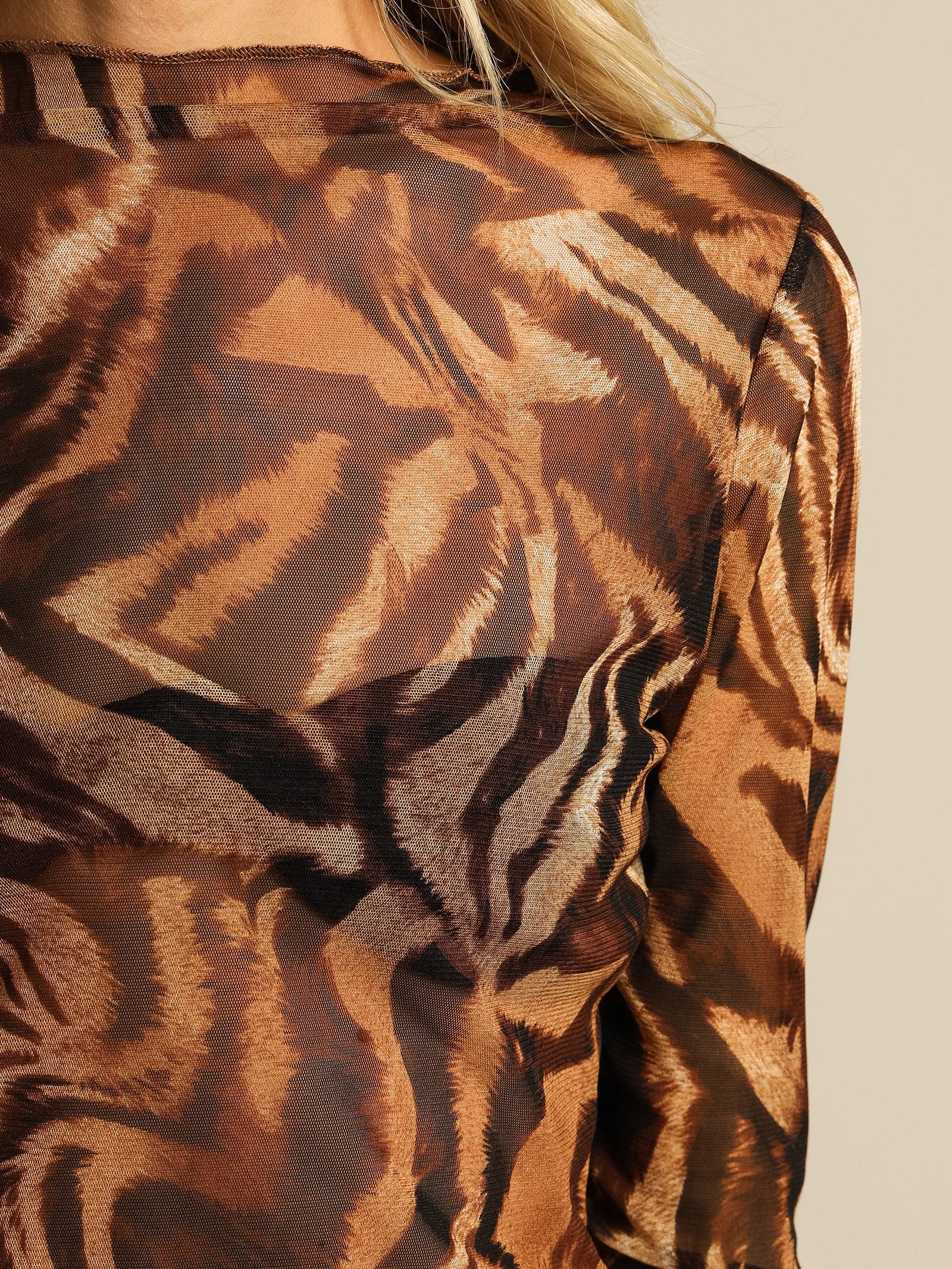 Tigra Mesh Top - Image 7